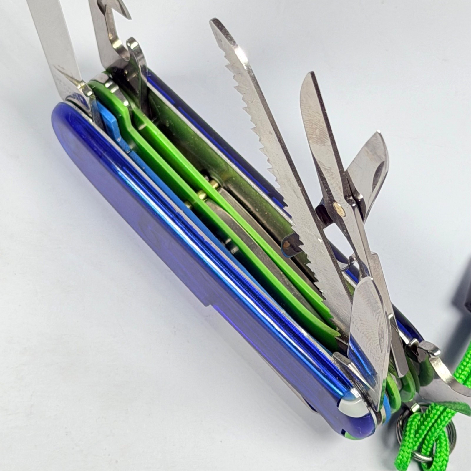 Victorinox Swiss Army Knife, Fieldmaster , New Plus Scales Blue Green Liners