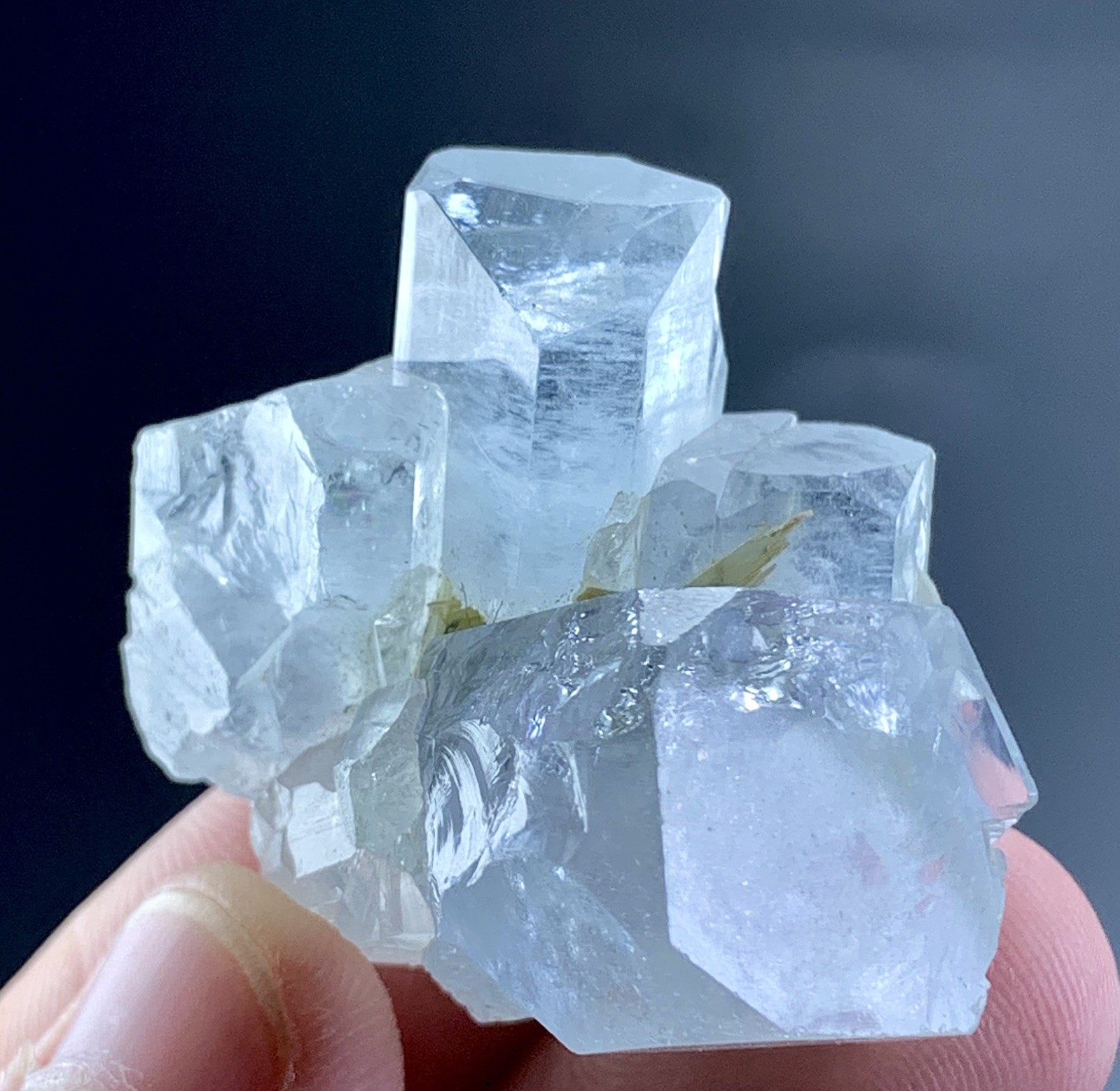 Beautiful Aquamarine Crystal Cluster From Skardu Pakistan 128 Carat