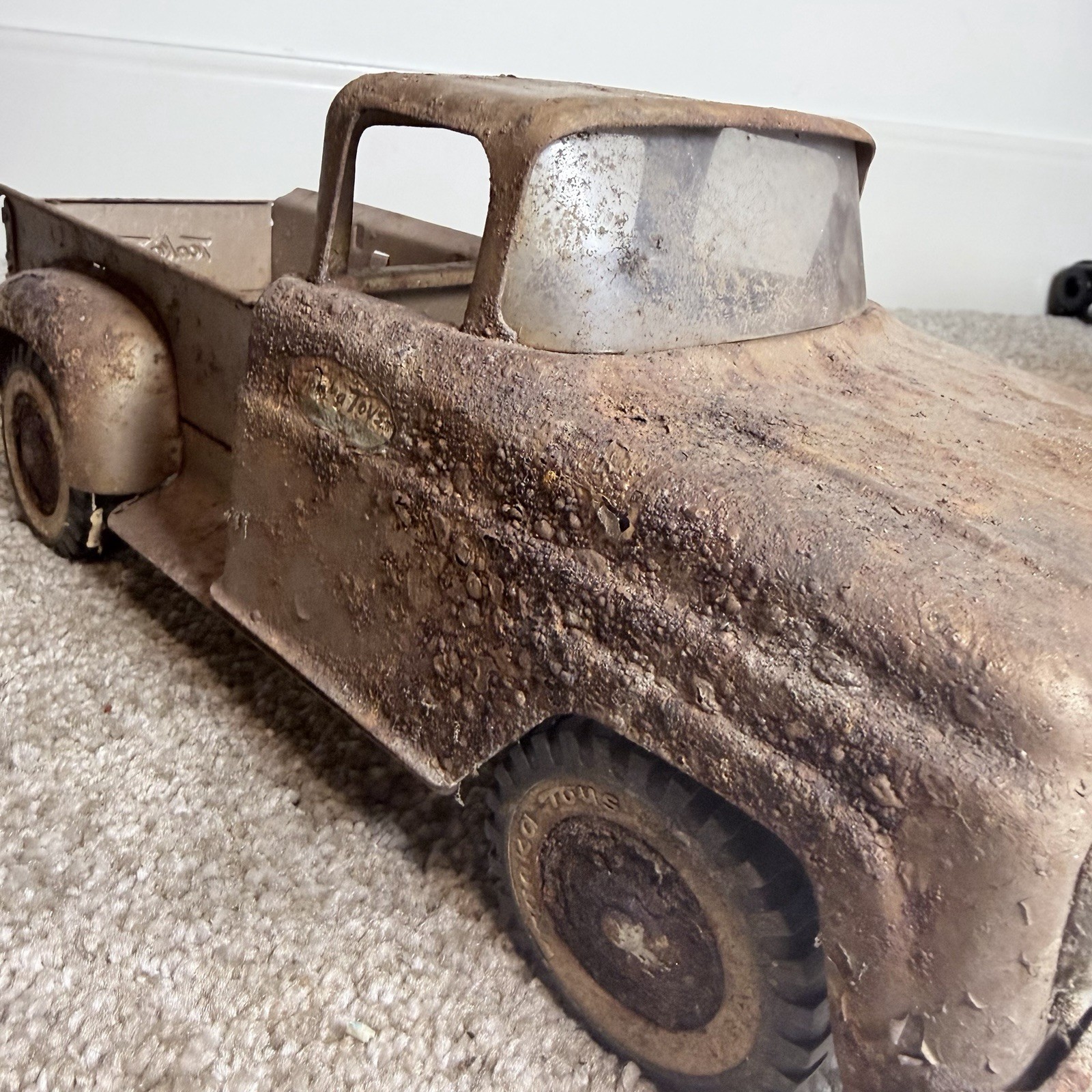 Vintage 1960 Bronze Tonka Stepside Pickup Truck Pressed Steel