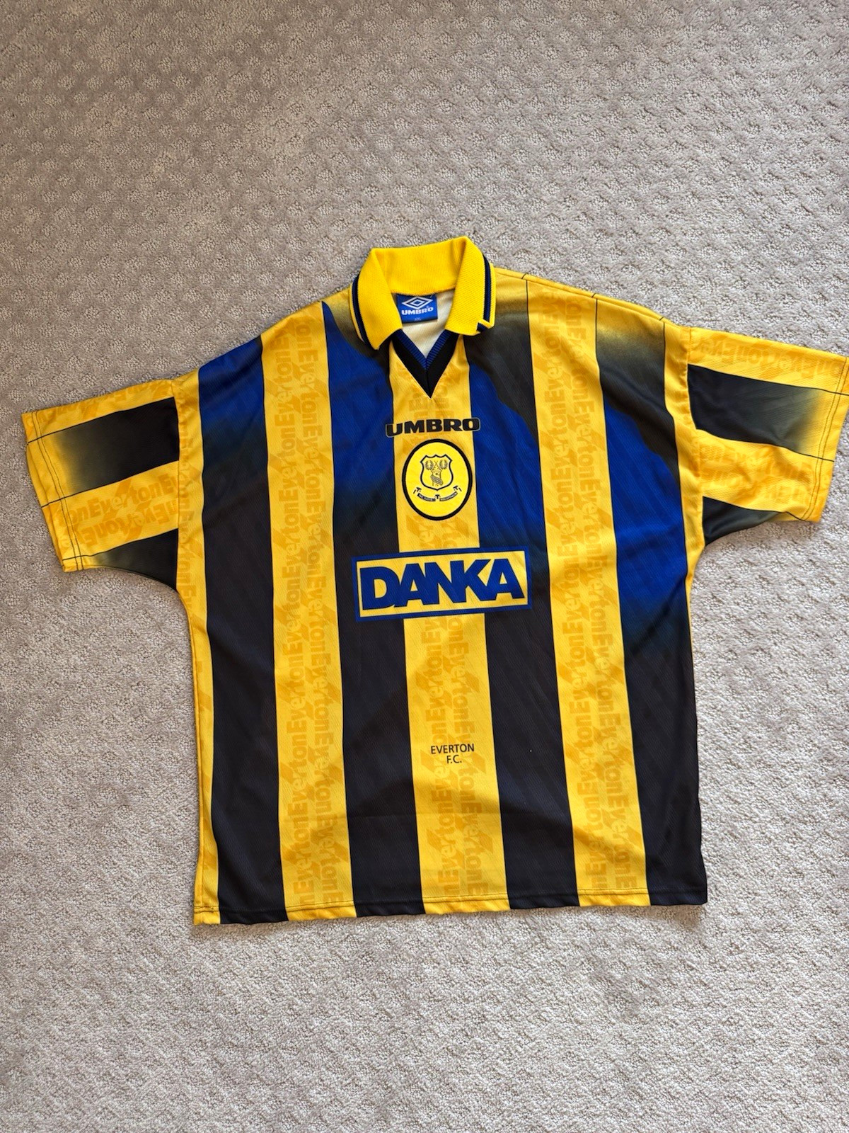 Vintage Umbro Everton FC Danka Soccer Jersey Yellow/Blue/Black Striped XXL