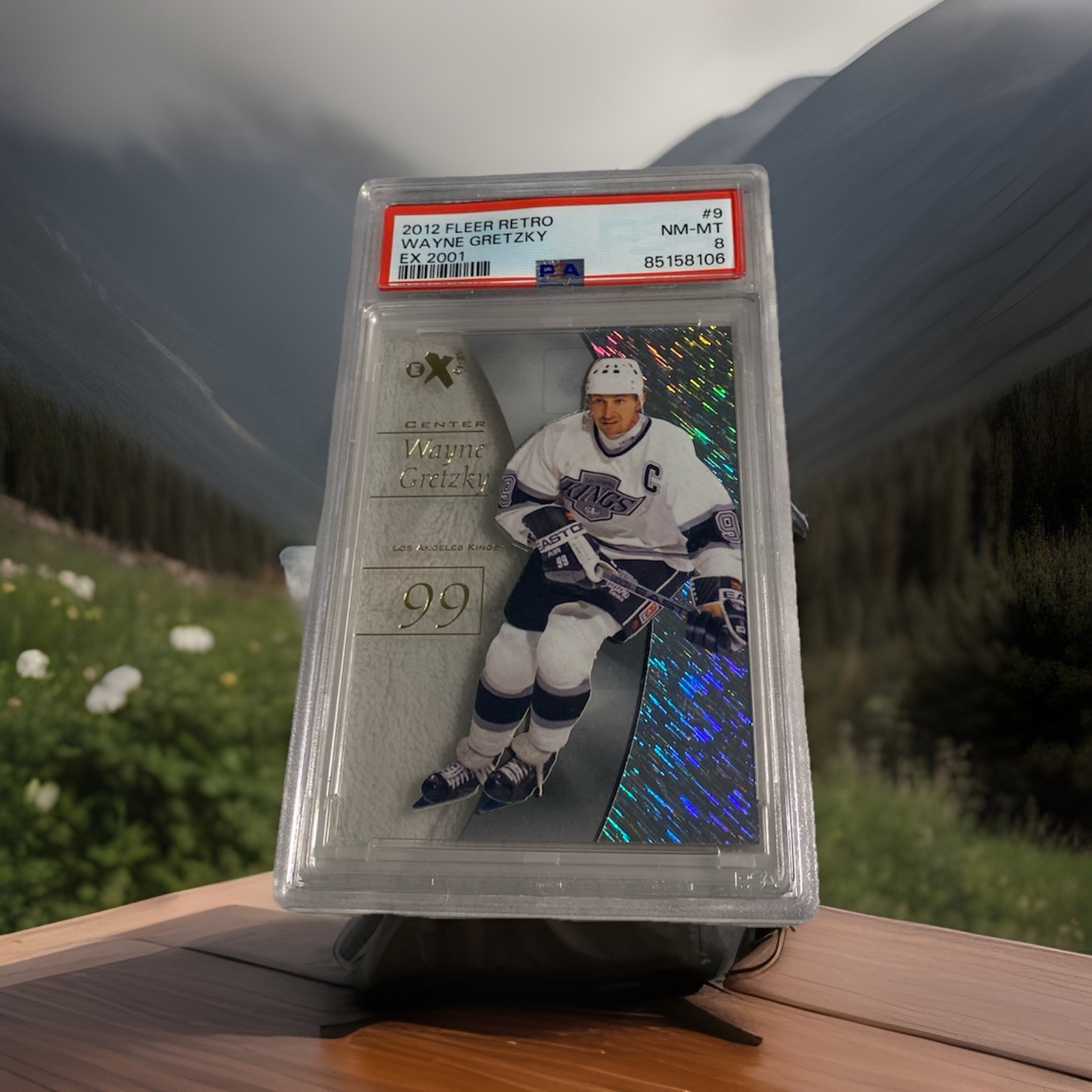 2012-13 Fleer Retro e-x 2001 #9 Wayne Gretzky Graded PSA 8 Rainbow Foil Acetate