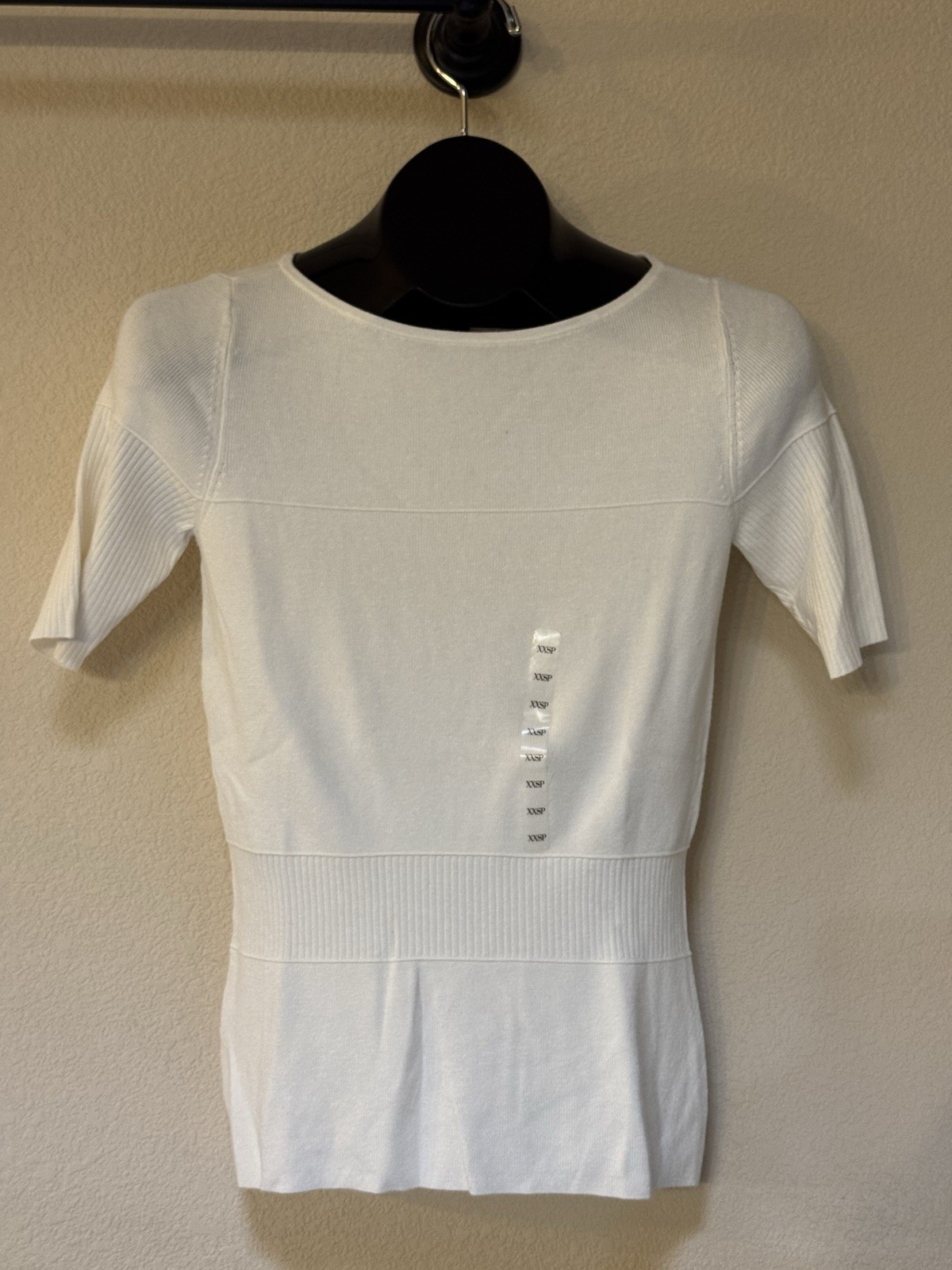 NWT Ann Taylor Petite Women’s Sweater Size XXSP Ivory Cream Lightweight