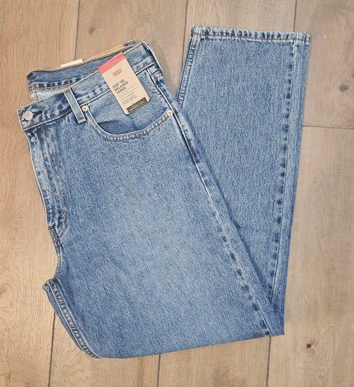 NEW Levis 550 Jeans Mens 36x32 Blue Relaxed Fit Tapered Cotton Denim NEW Levis 550 Jeans Mens 36x32 Blue Relaxed Fit Tapered Cotton Denim