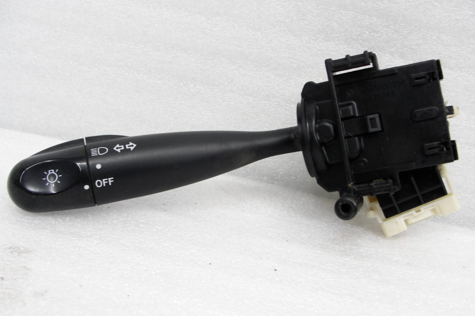 Toyota Corolla Matrix Vibe headlight turn signal hi beam multi SWITCH OEM 03-08