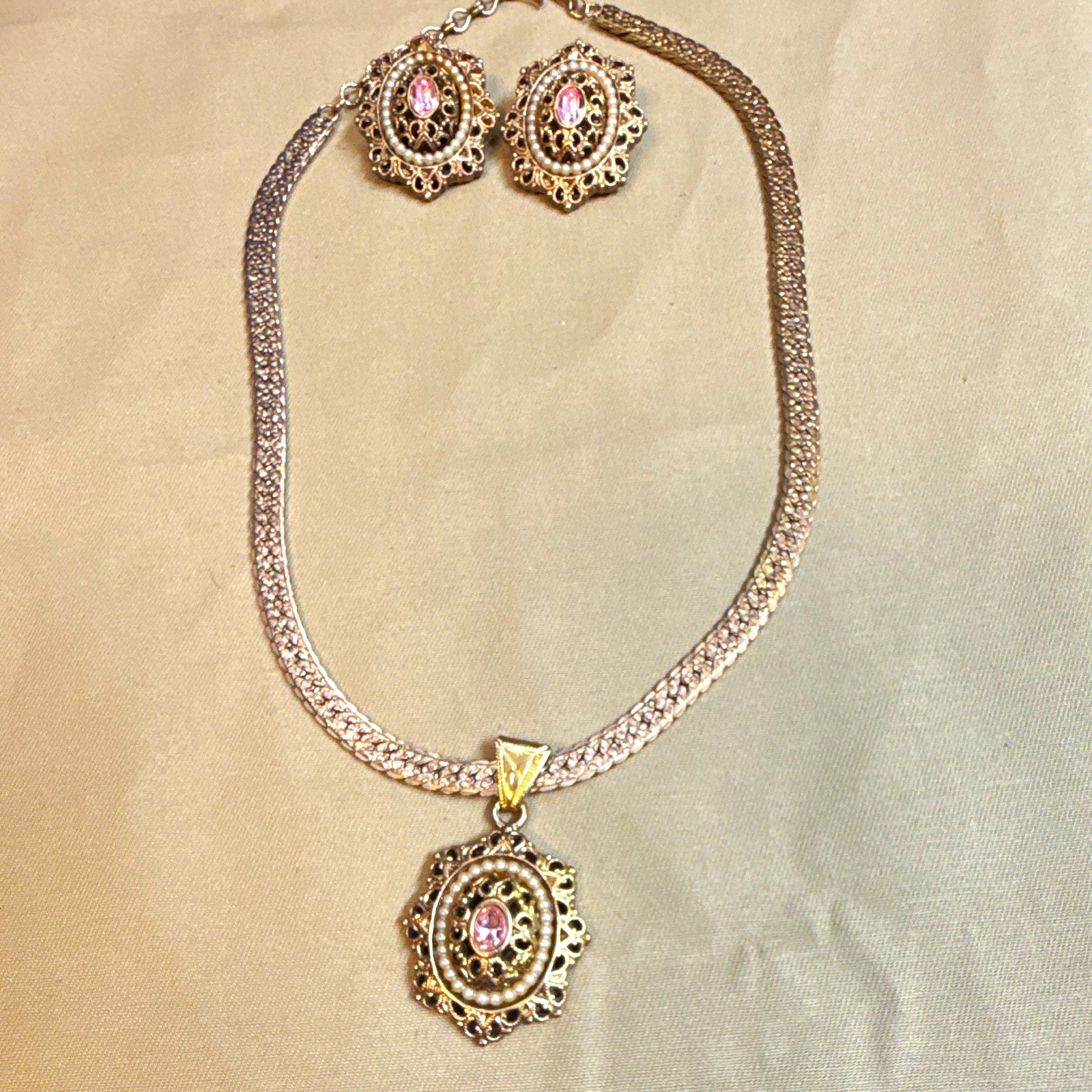 Vintage 1928 Crystal & Faux Pearl Necklace Pendant & Earrings Set Vintage 1928 Crystal & Faux Pearl Necklace Pendant & Earrings Set