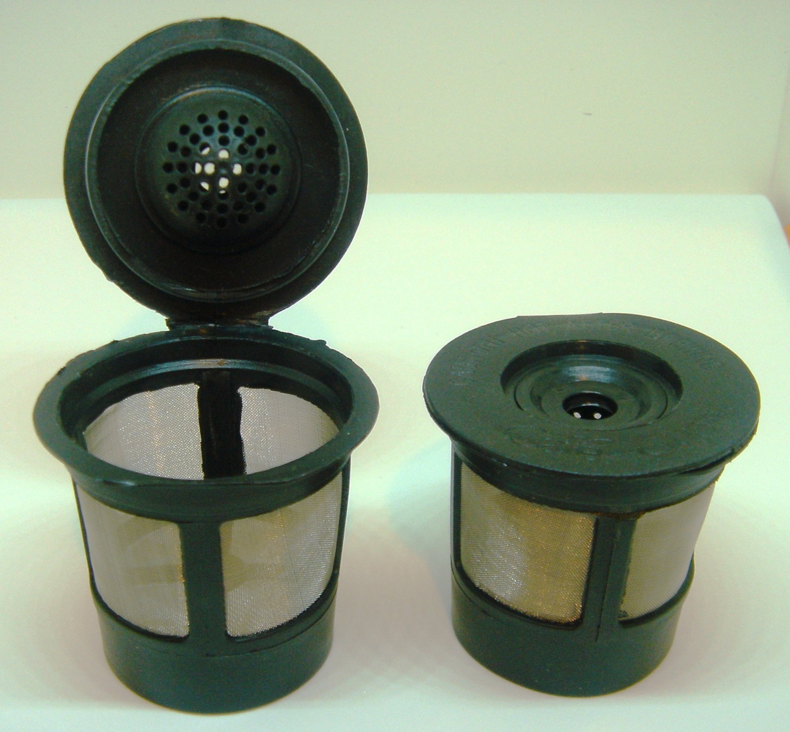 KEURIG K CUP REUSABLE REFILLABLE SINGLE K CUPS FOR 1.0 COFFEE MAKERS 2 EACH