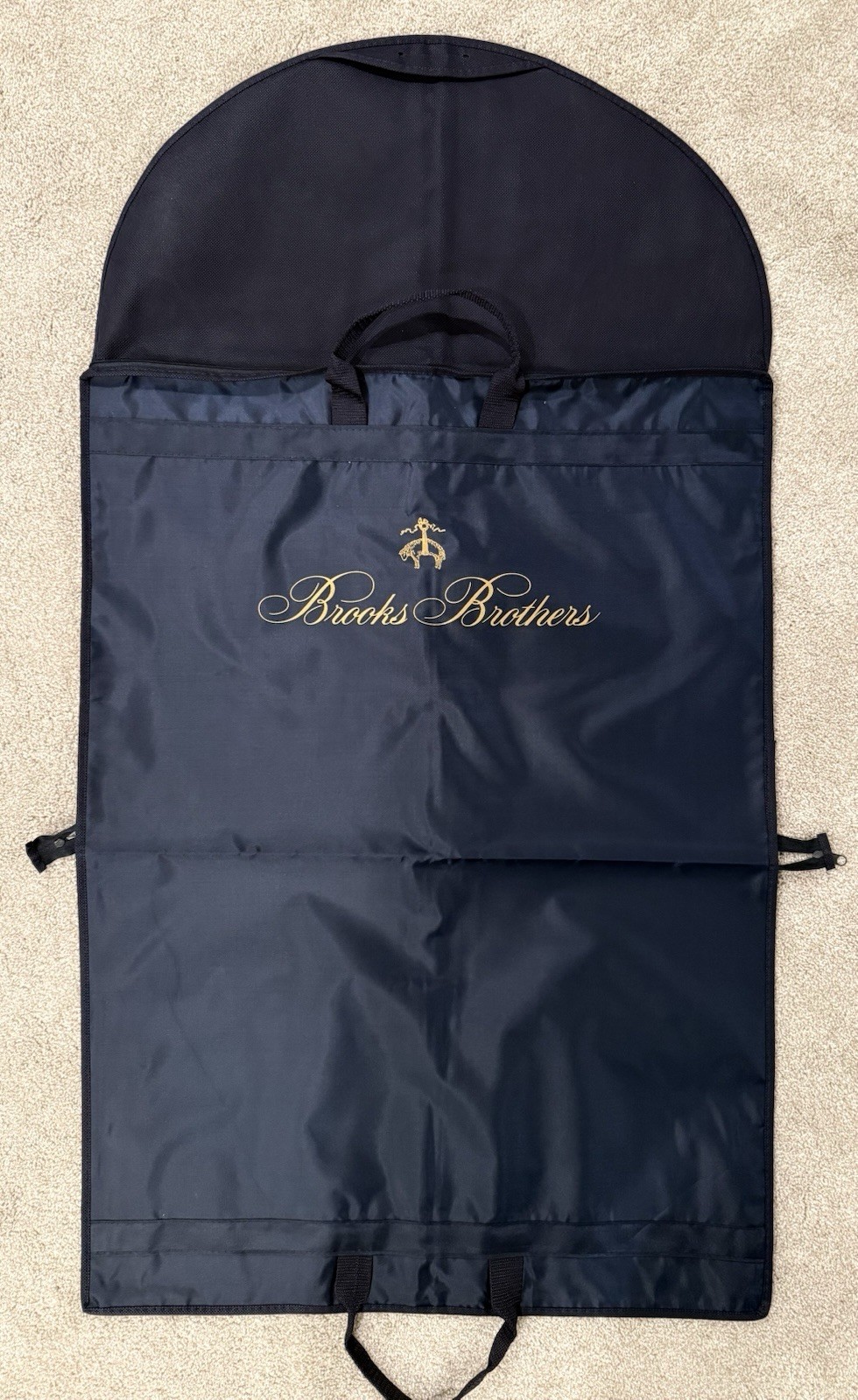 Brooks Brothers Folding Zippered Garment Bag Suit Travel Cover w/ Handles Brooks Brothers Folding Zippered Garment Bag Suit Travel Cover w/ Handles