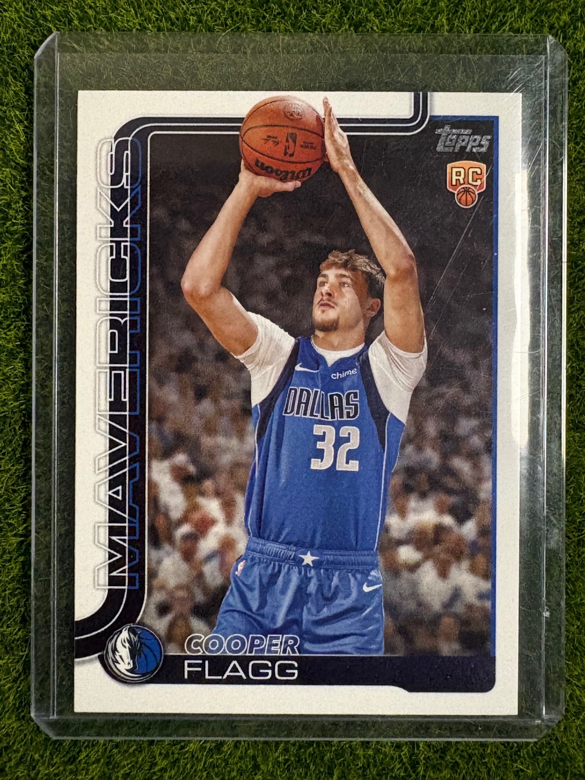 2025-26 Topps #201 Cooper Flagg 2025-26 Topps #201 Cooper Flagg