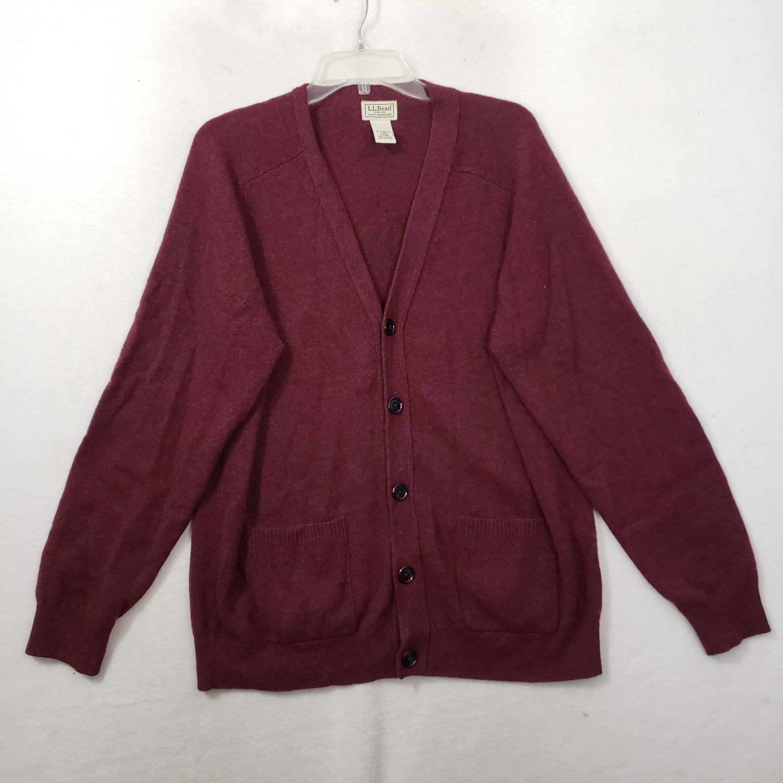 L.L. Bean 100% Lambswool Button Cardigan Sweater Men\'s Large Maroon Red