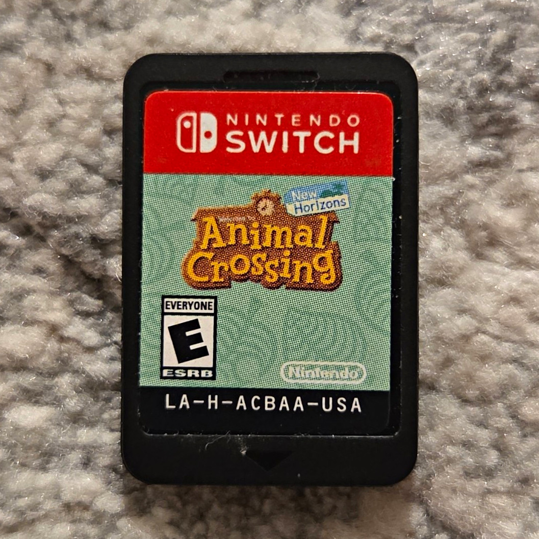 Nintendo Animal Crossing: New Horizons Nintendo Switch Game, E, NTSC-U/C (US/CA)