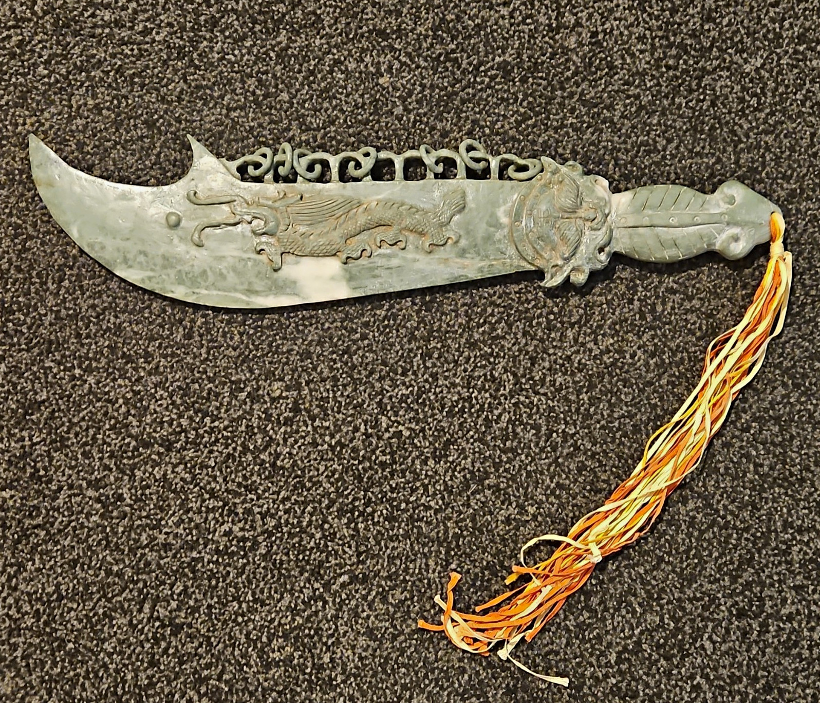 Chinese Green Jade Carved Ceremonial Dagger Decorative Blade/Knife w/ Tassel