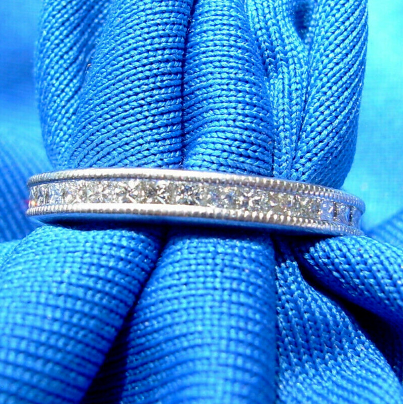 EARTH MINED DIAMOND DECO Wedding Band Vintage Style SOLID PLATINUM Eternity Ring