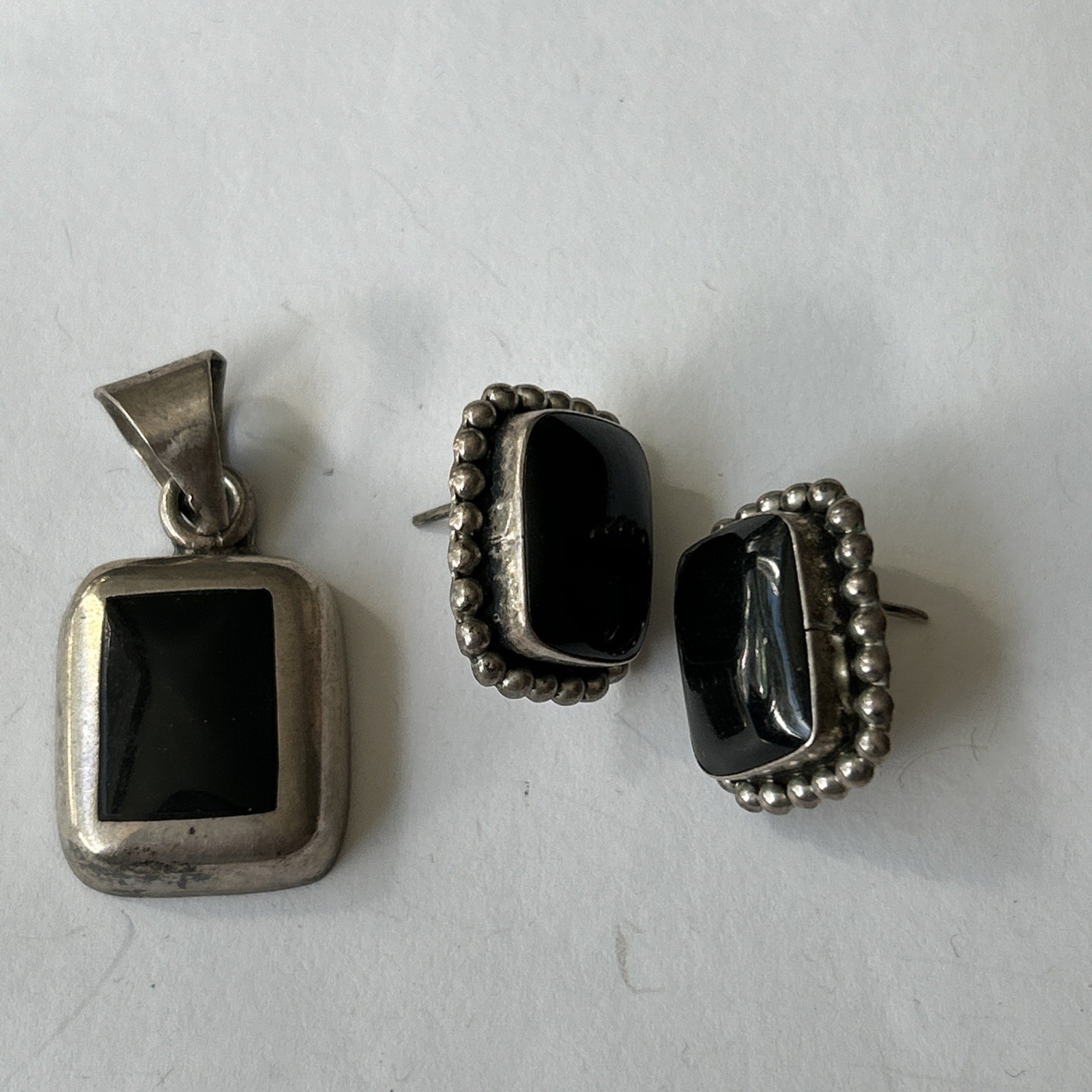 Vintage Mexico 925 Sterling Silver Black Onyx Pendant & Earring Set 22 G Total