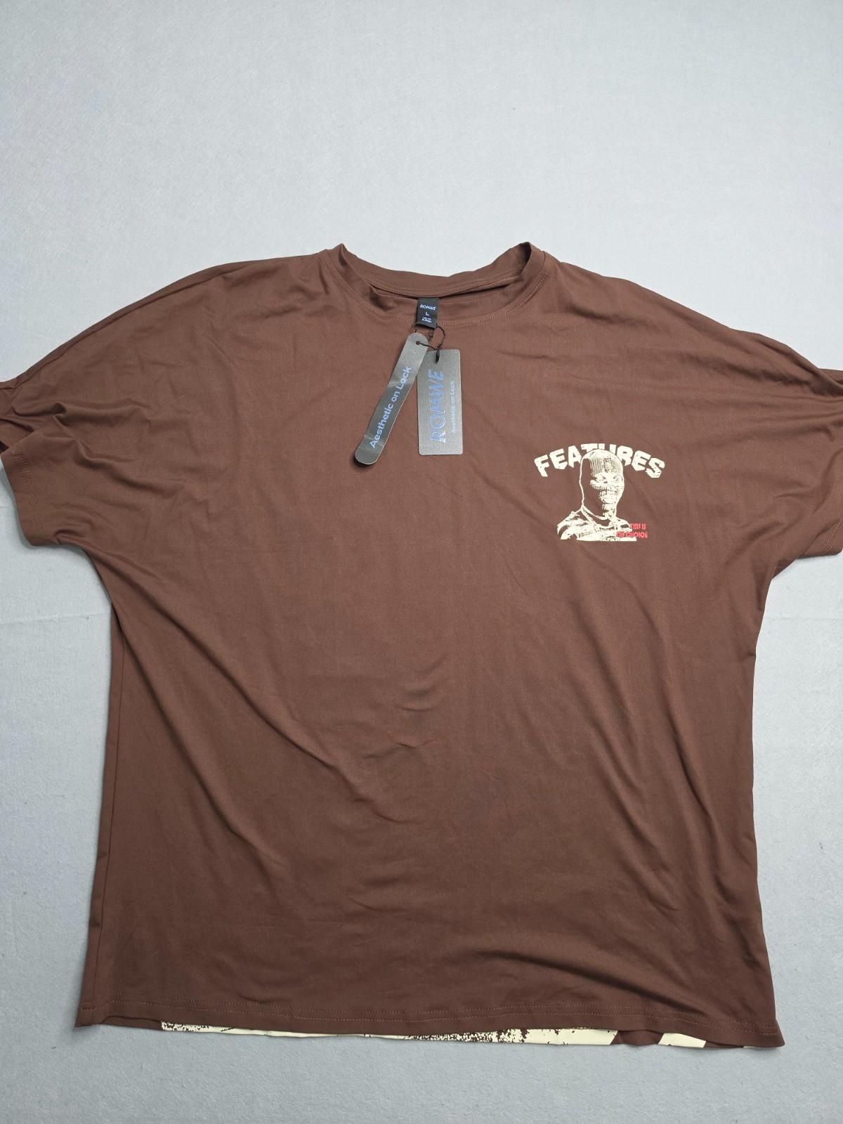 Romwe Street Life Vintage Distressed Portrait Print T-Shirt Mens Large Brown NWT