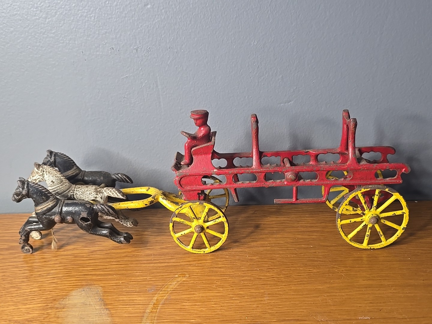 Antique Cast Iron 3 Horse Fire Wagon with Driver 1915–1925 11” Long - Kenton Antique Cast Iron 3 Horse Fire Wagon with Driver 1915–1925 11” Long - Kenton