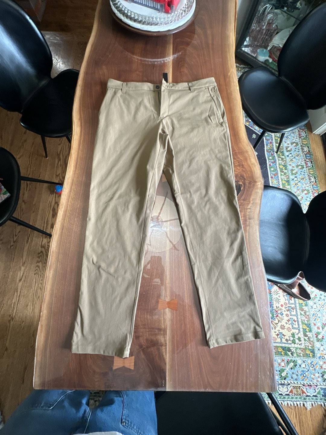 Lululemon ABC Pant Slim Size 36 Khaki Chino