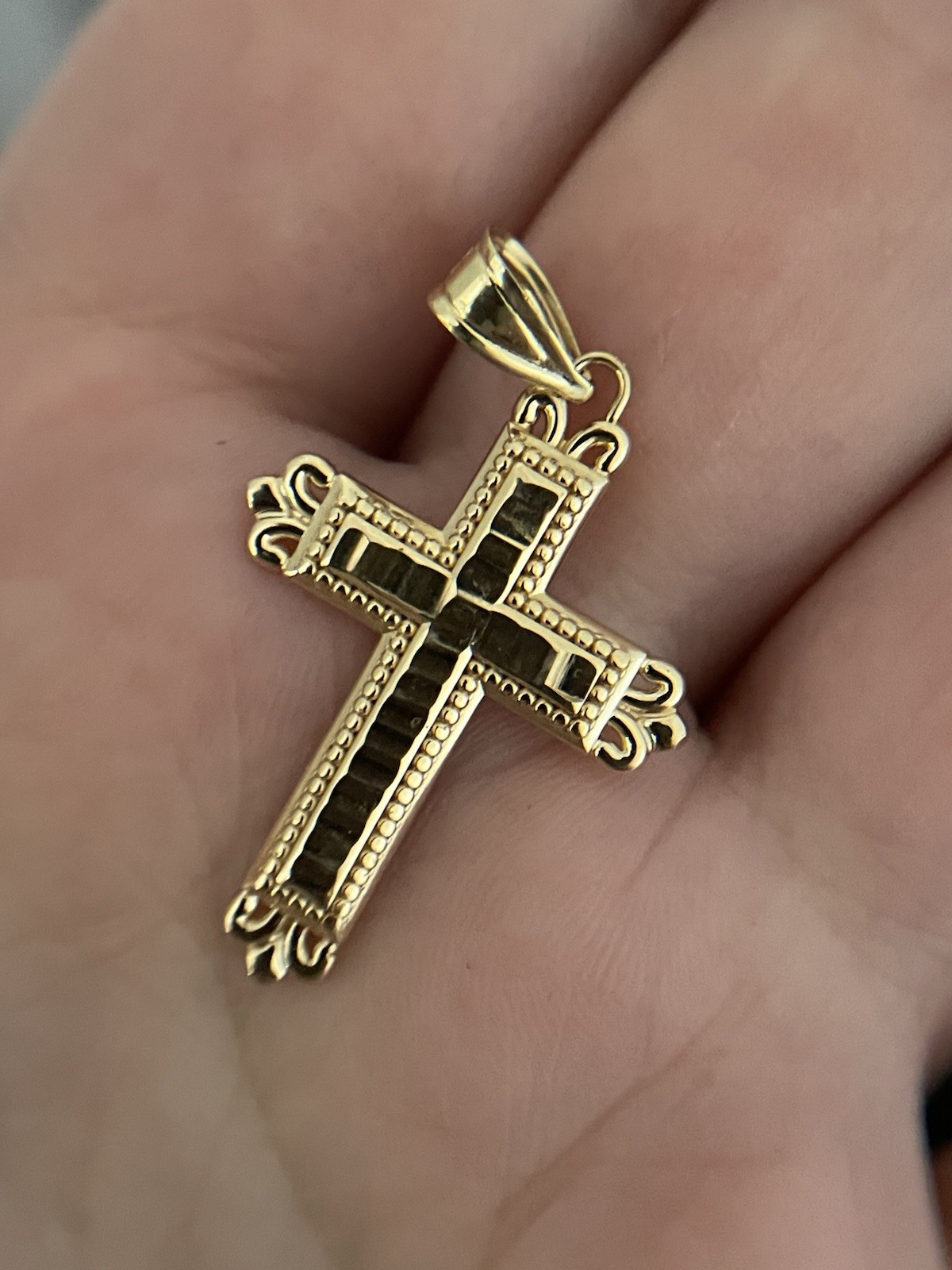 Vintage 14K Yellow Gold Cross Pendant Designer Michael Anthony 1.6g
