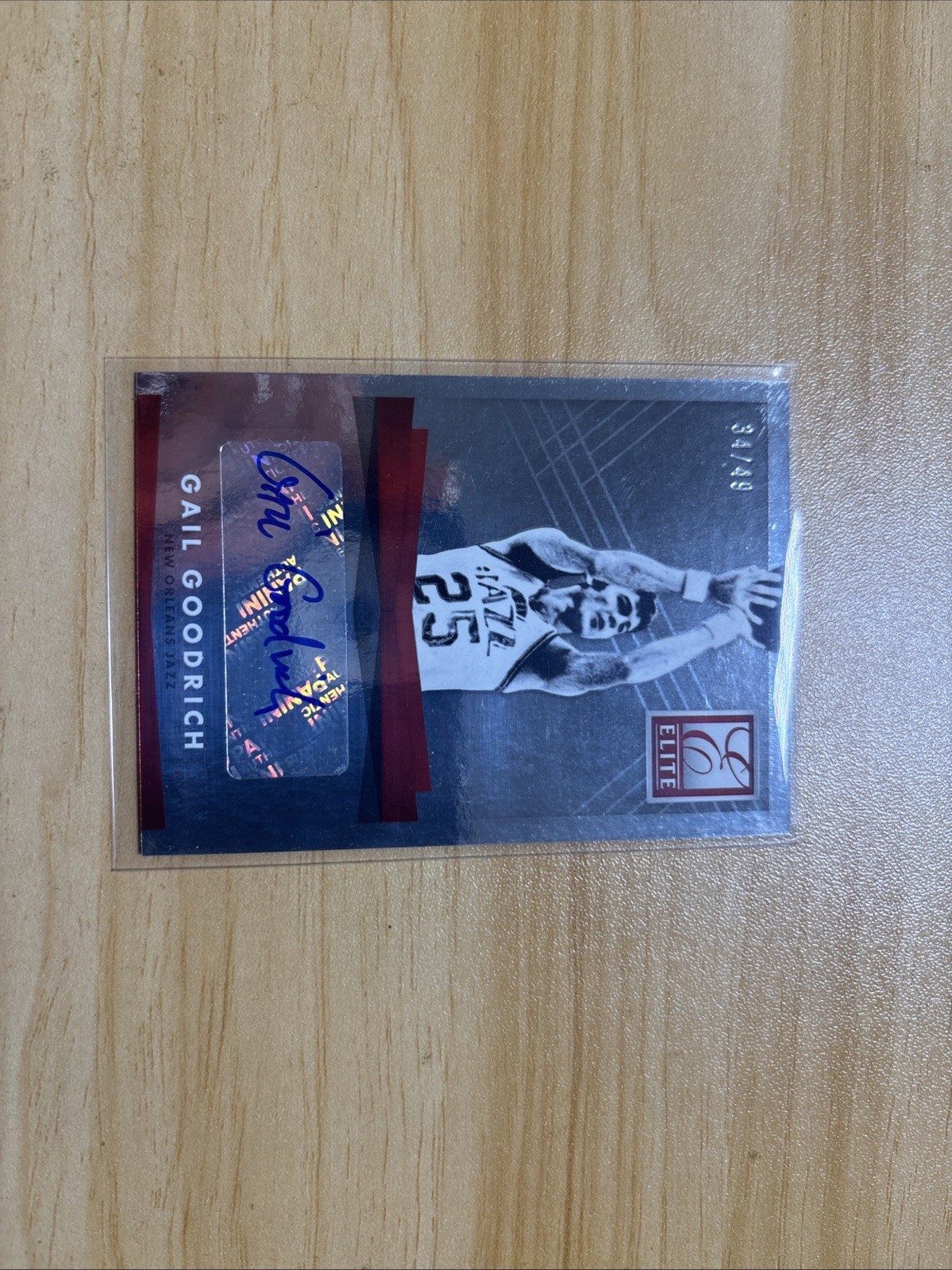 2015-16 Panini Donruss Elite Gail Goodrich Autograph #34/49