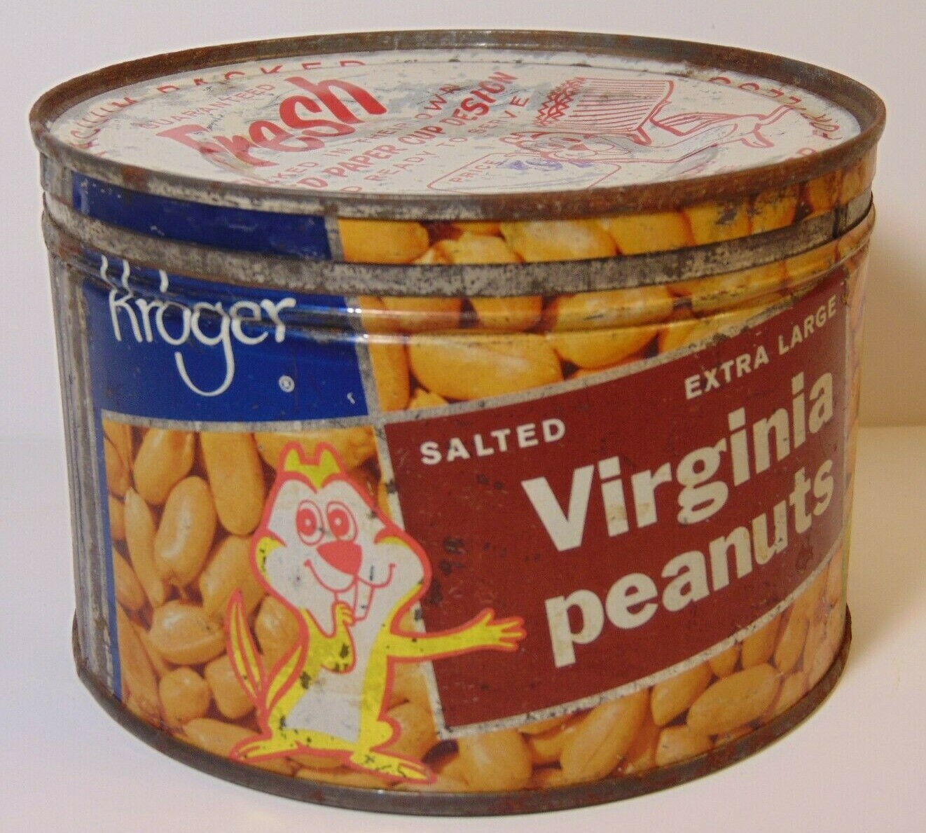 Old Vintage 1950s KROGER VIRGINIA PEANUTS NUTS CHIPMUNK GRAPHIC KEYWIND TIN CAN
