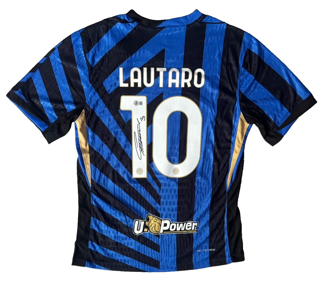 LAUTARO MARTINEZ Rare Hand Signed 2020/21 Inter Milan FC Home Jersey Beckett COA