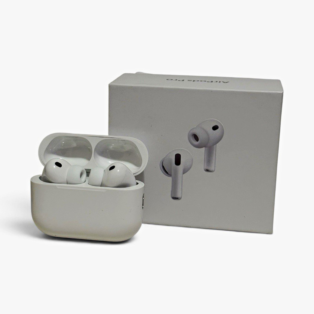 Brand-new Apple AirPodspro3 with wireless and wired charging case 
