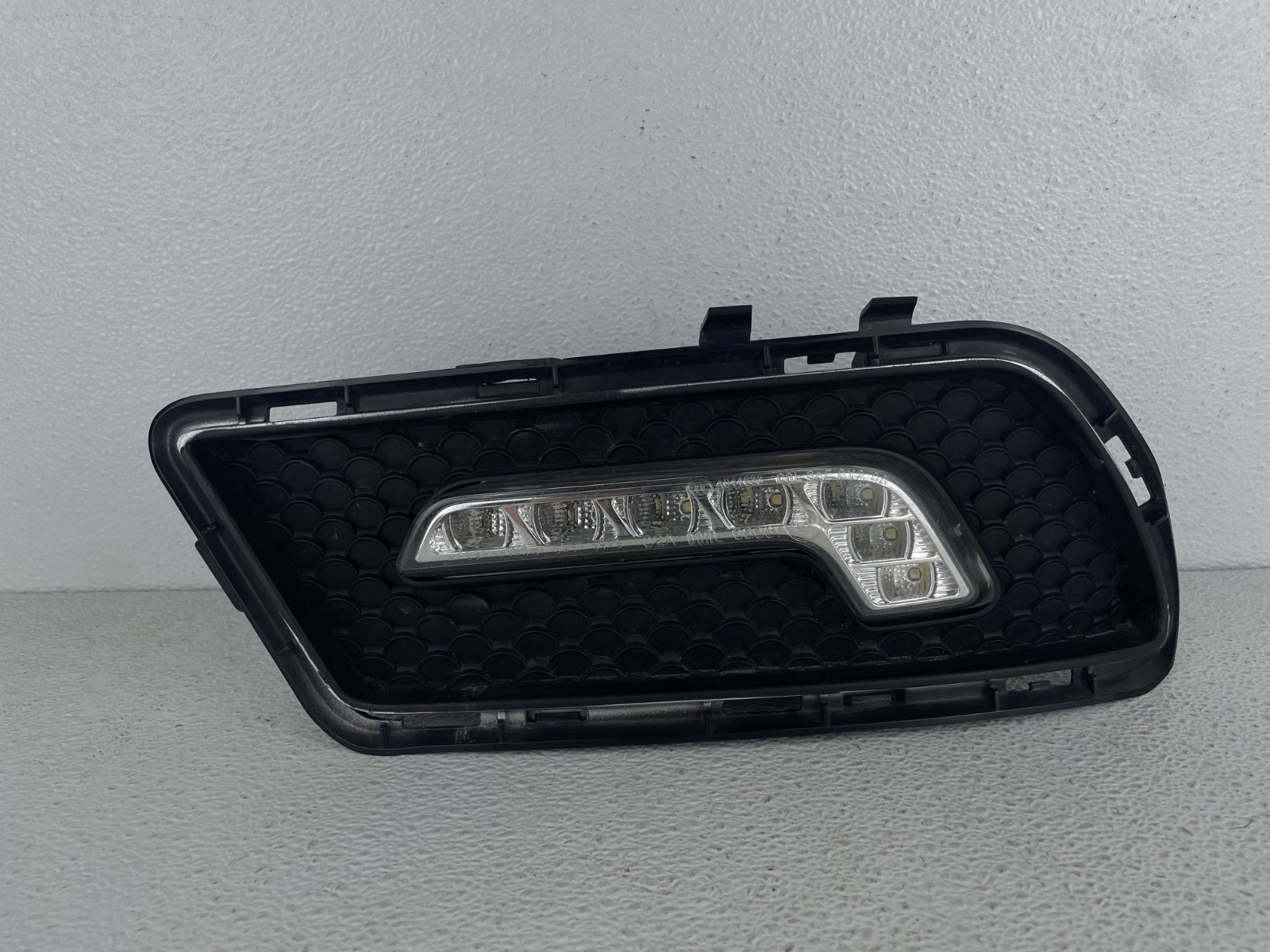 10-12 MERCEDES E-CLASS (A207 C207 W207 W212) FRONT LEFT DRIVER FOGLIGHT LAMP SET