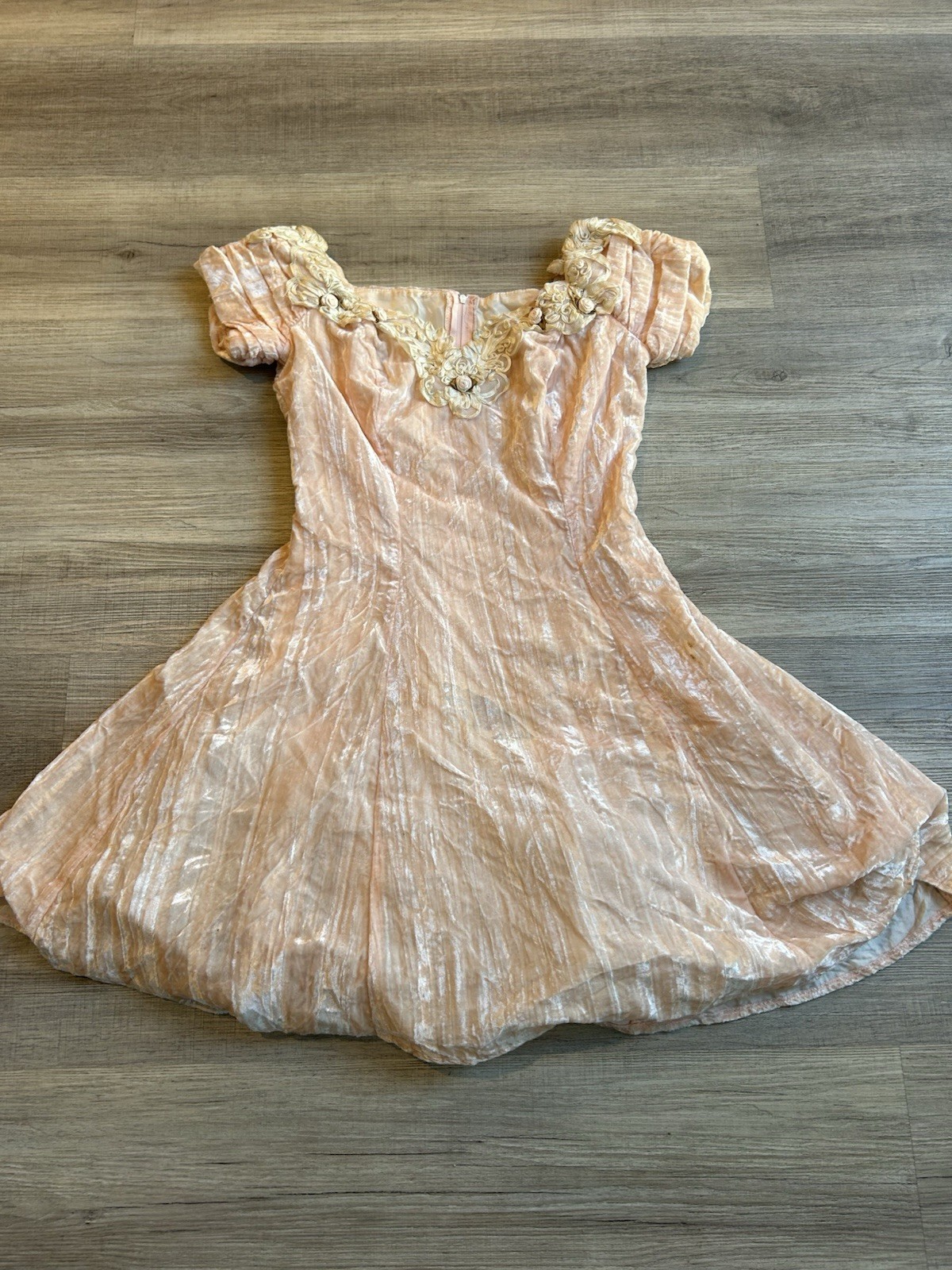 Vintage 80s Roberta Pink Crushed Velvet Mini Dress Womens Size 7/8 Lace Roses