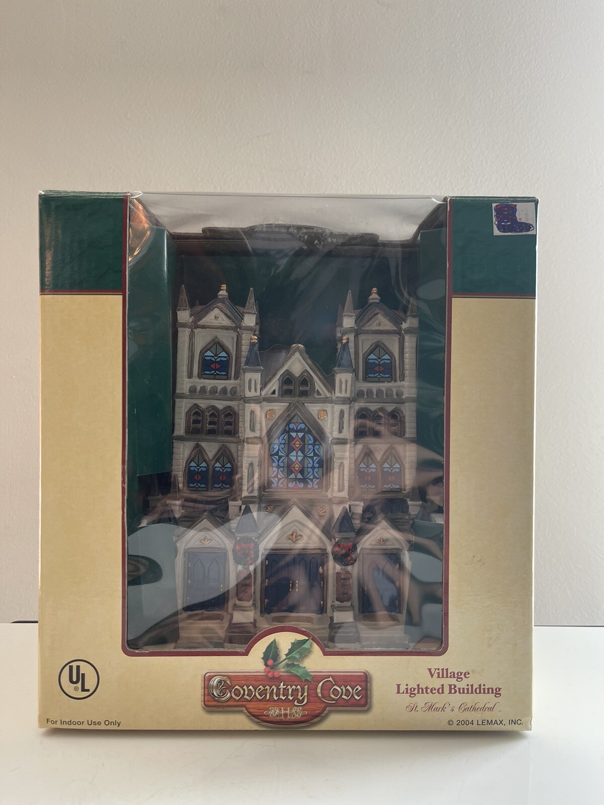 2004 Lemax Coventry Cove Christmas Village Lighted Building St Marks Cathedral