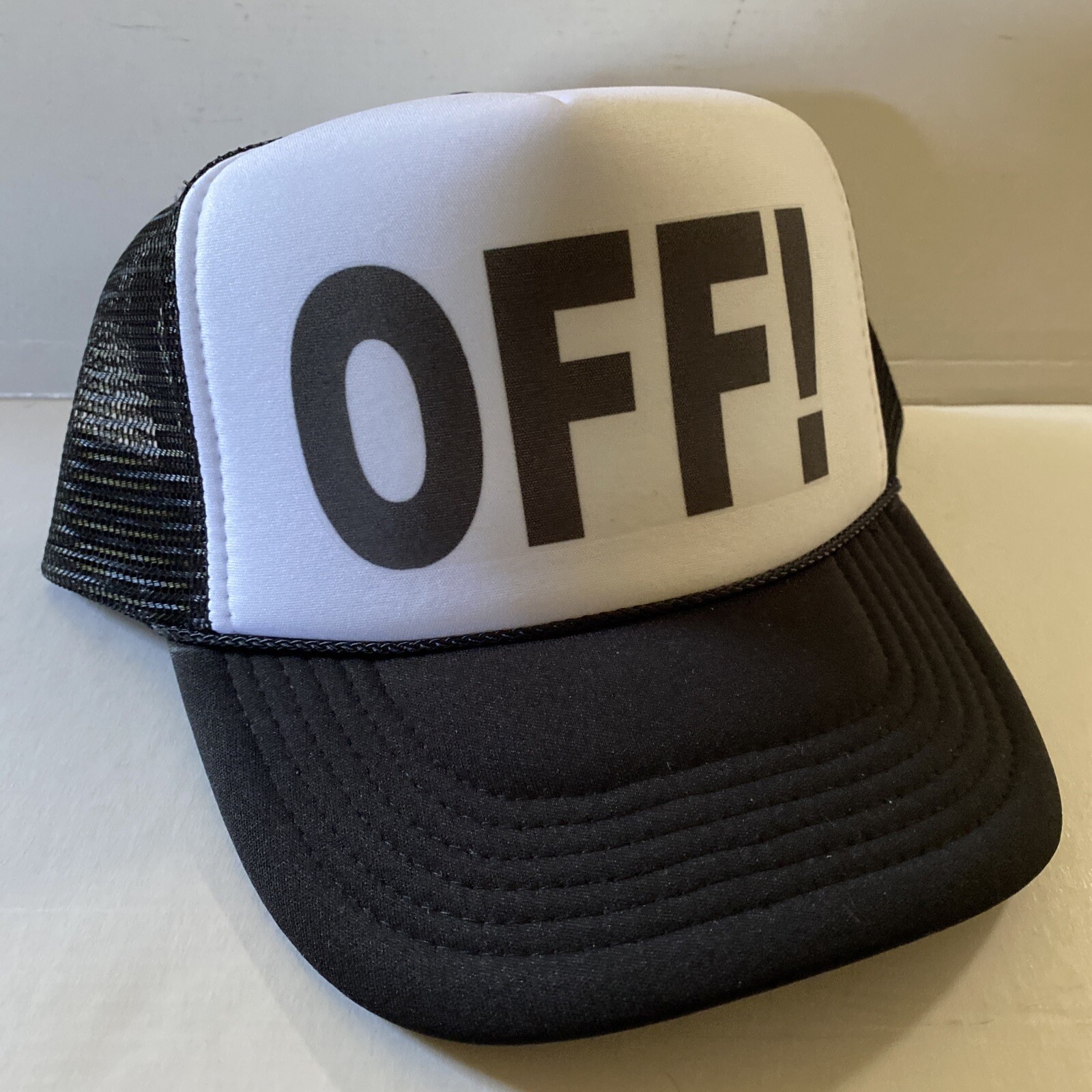 Vintage OFF Hat Music Trucker Hat snapback Black Cap Red Hot Chili Peppers Hat Vintage OFF Hat Music Trucker Hat snapback Black Cap Red Hot Chili Peppers Hat