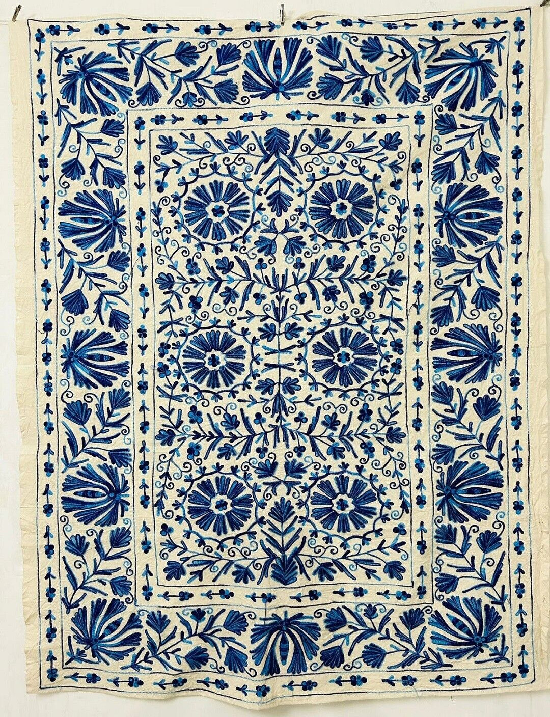 Cotton Suzani Bedspread / Suzani Throw / Suzani Wall Hanging / Suzani Embroidery