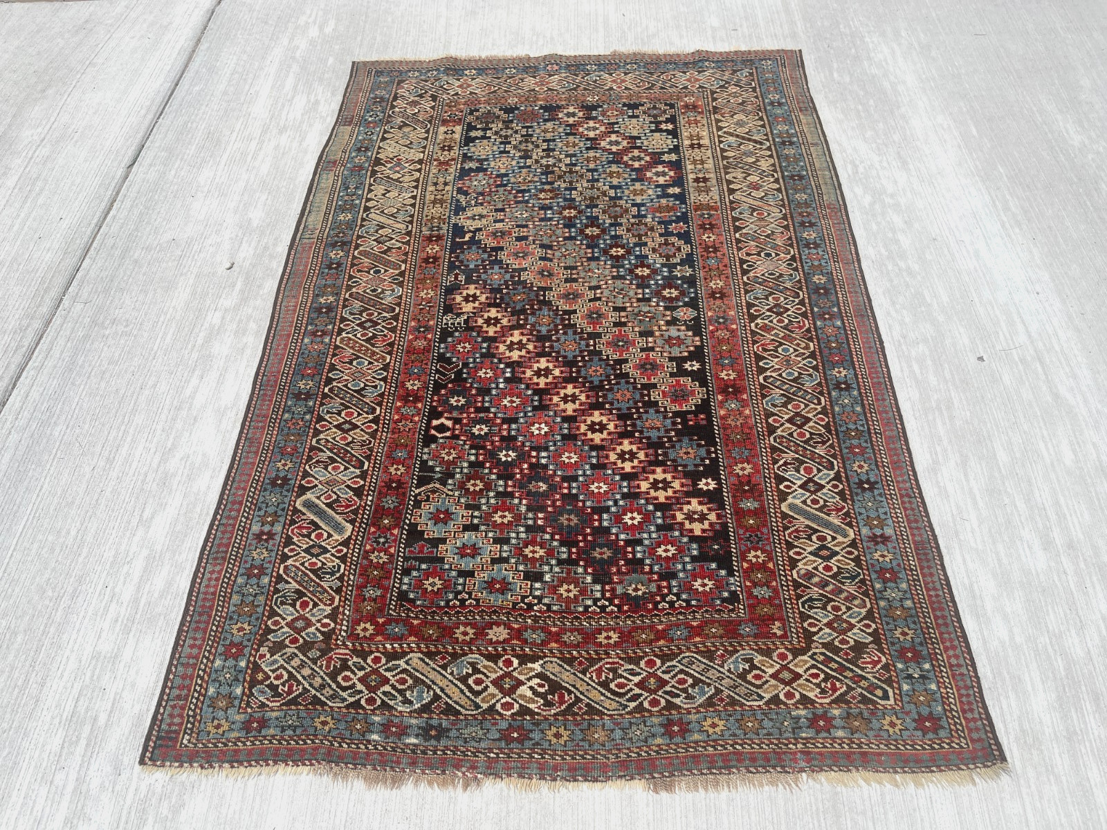 ANTIQUE 19th CENTURY TRIBAL CAUCASIAN CH CHI ORIENTAL RUG SIZE 4\' 2x 6\'1 ANTIQUE 19th CENTURY TRIBAL CAUCASIAN CH CHI ORIENTAL RUG SIZE 4\' 2x 6\'1