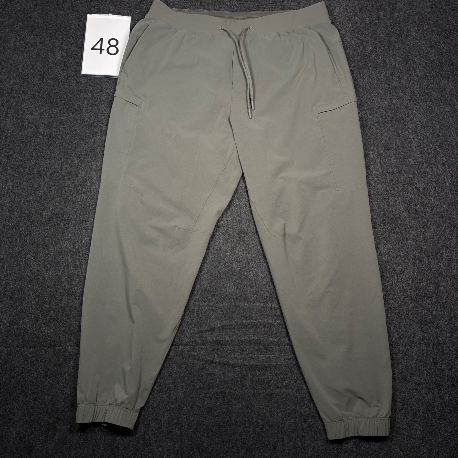 Lululemon License to Train Jogger Mens XL Sage Green Athletic Pants LM5BCVS Lululemon License to Train Jogger Mens XL Sage Green Athletic Pants LM5BCVS