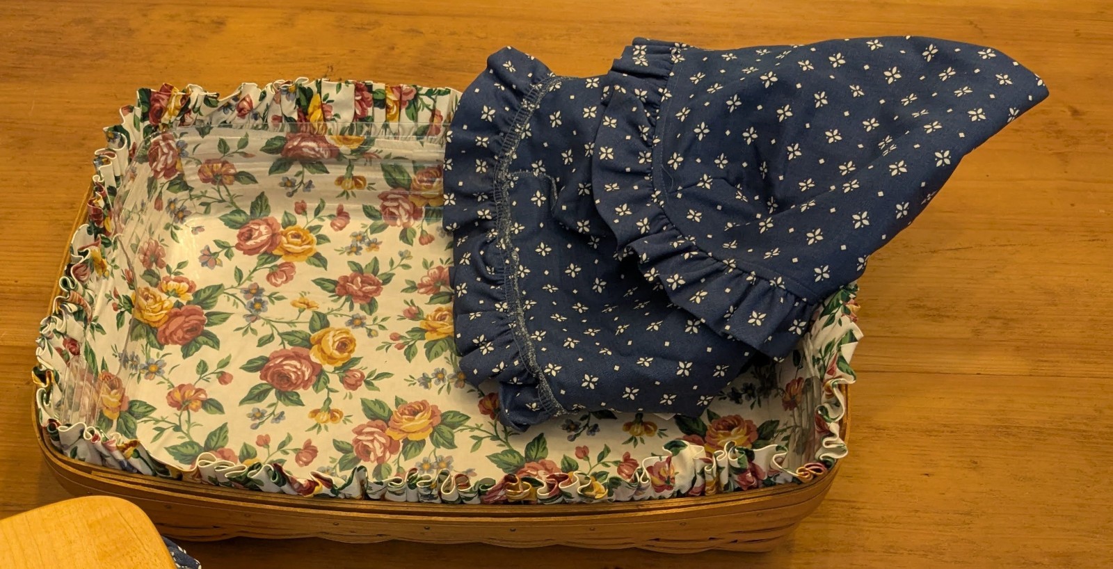 Vintage (1997) Longaberger Hostess Serving Tray w /  Fabric Liner and Protector