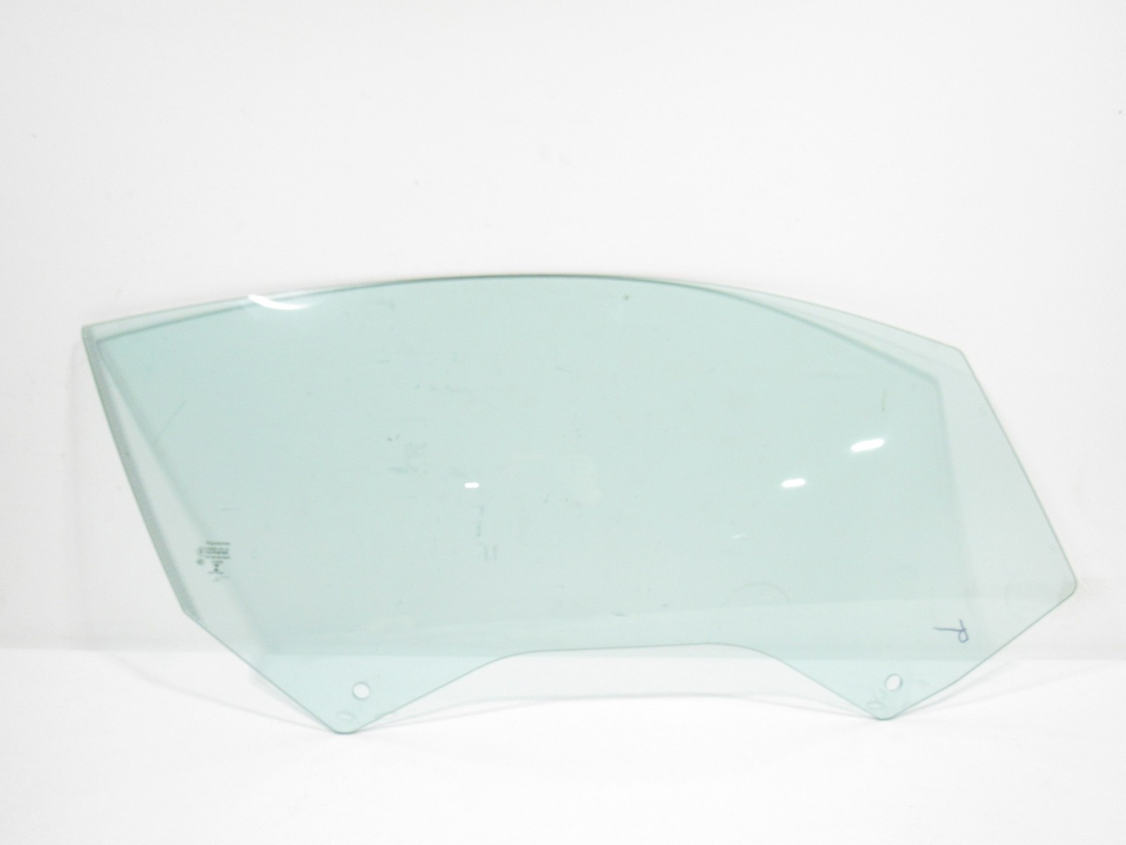 14-18 Aston Martin Vanquish 2014 Front Right Passenger Door Window Glass |:Y