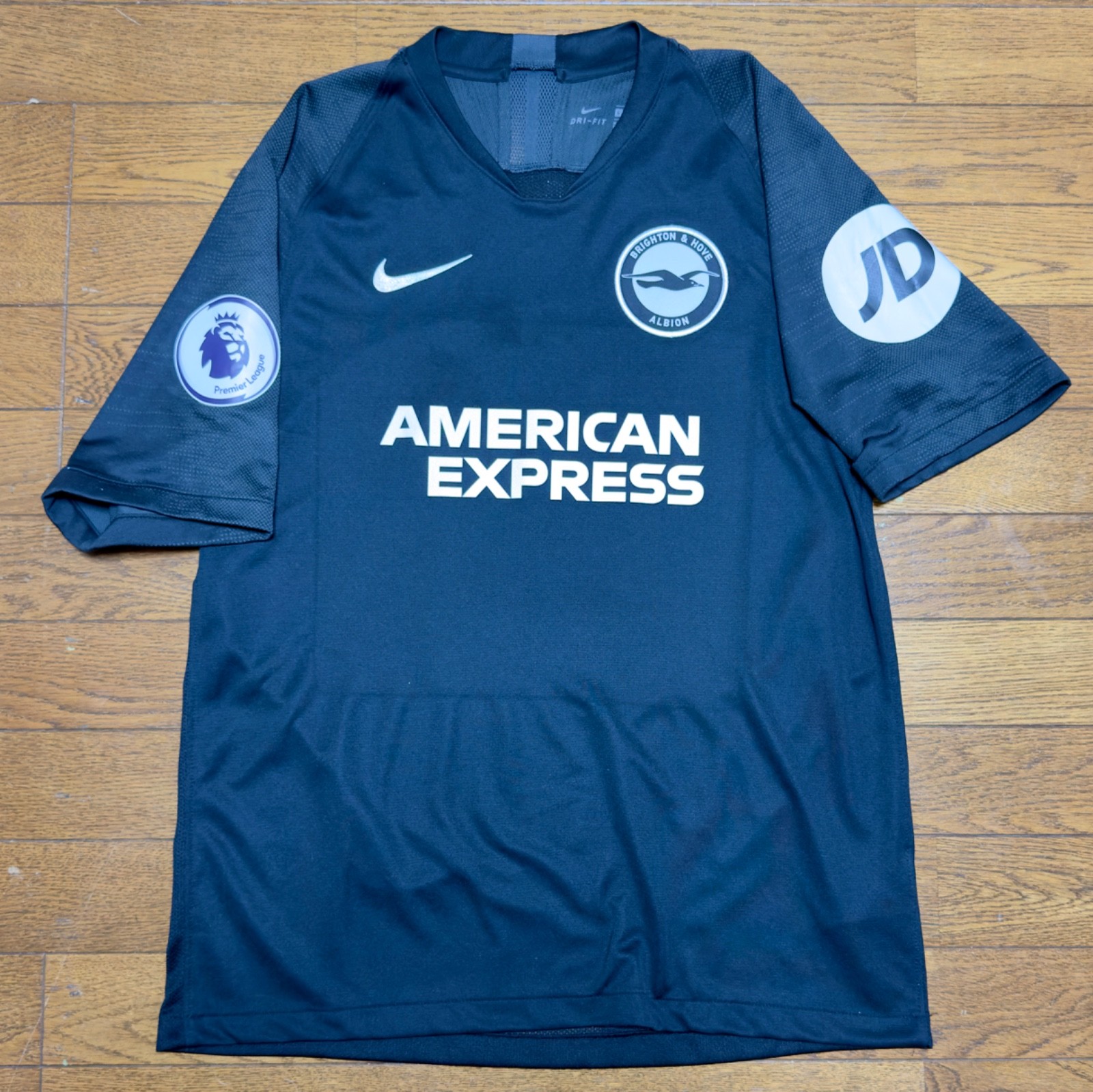 Brighton hove Albion match shirt 2018-19 signed away jersey England premier Brighton hove Albion match shirt 2018-19 signed away jersey England premier