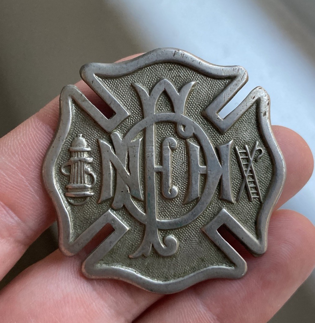 Vintage 1930s New Haven Fire Dept Fire Badge Braxton Connecticut Obsolete Vintage 1930s New Haven Fire Dept Fire Badge Braxton Connecticut Obsolete
