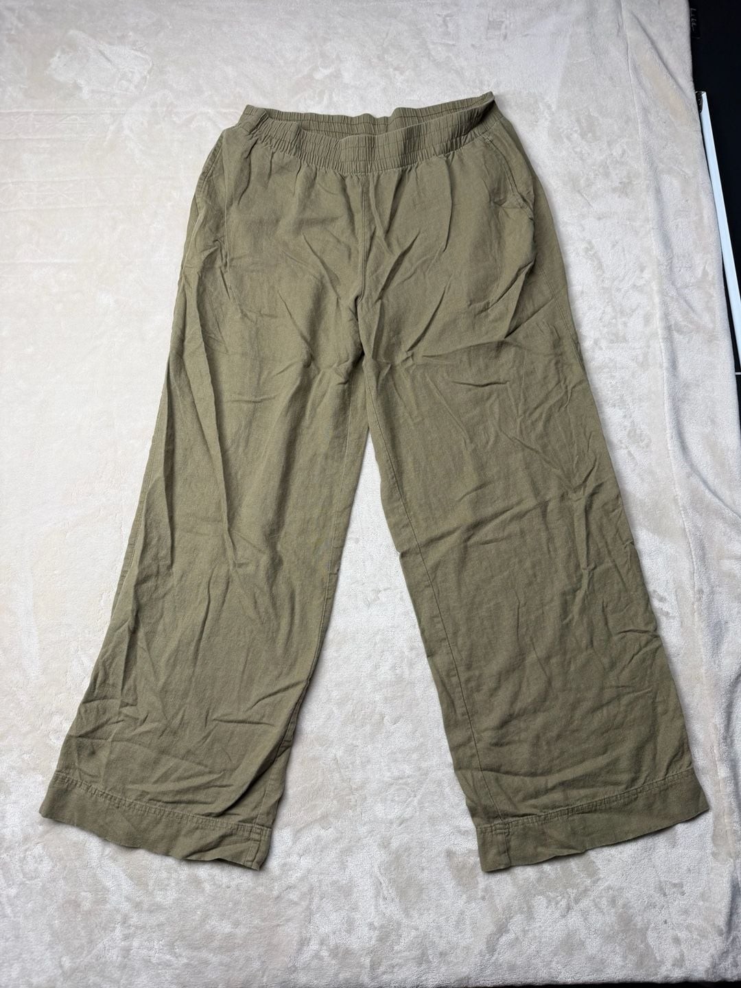 Old Navy High-Rise Wide Leg Pants Size L Tall Olive Green Comfort Waistband Old Navy High-Rise Wide Leg Pants Size L Tall Olive Green Comfort Waistband
