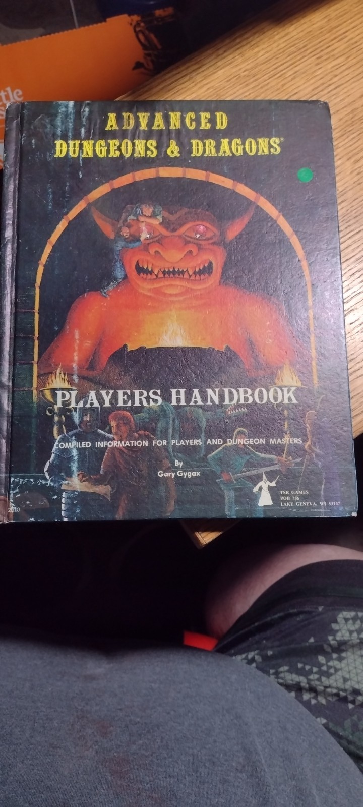 Dungeons and Dragons AD&D D&D Players Handbook 2010 Crisp Pages Great Condition