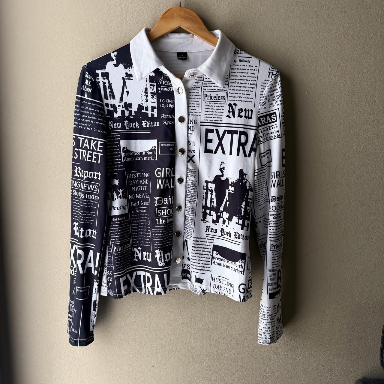 SHEIN Black & White Newspaper Print Collared Top 📰 SHEIN Black & White Newspaper Print Collared Top 📰