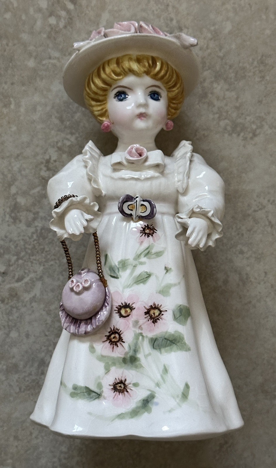 Vintage Schmid Japan Lady Figurine Signed T Yamada Ltd Ed 150/700 Vintage Schmid Japan Lady Figurine Signed T Yamada Ltd Ed 150/700