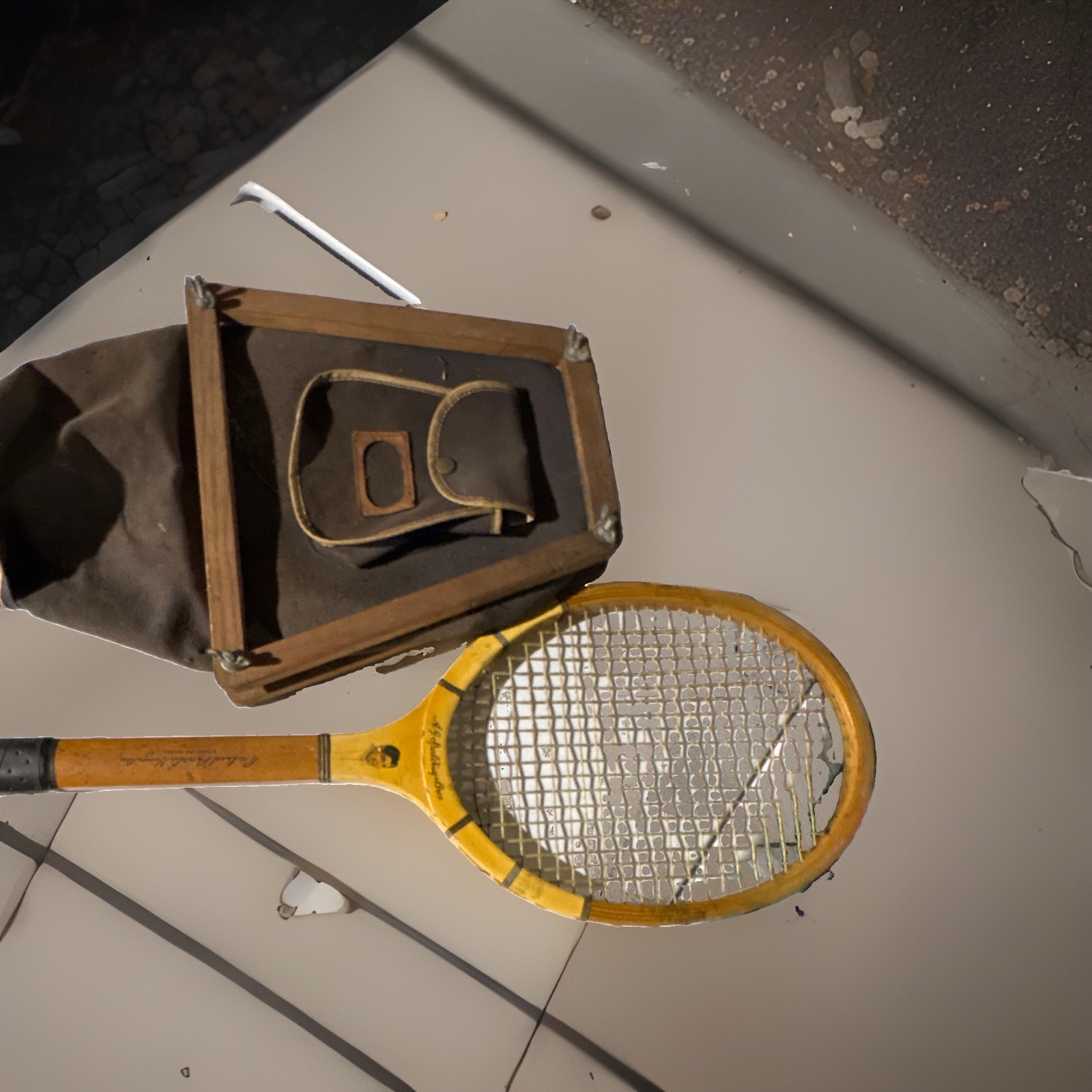 Vintage Spalding Pancho Gonzales Signature Wooden Tennis Racket w/ Press & Cover Vintage Spalding Pancho Gonzales Signature Wooden Tennis Racket w/ Press & Cover