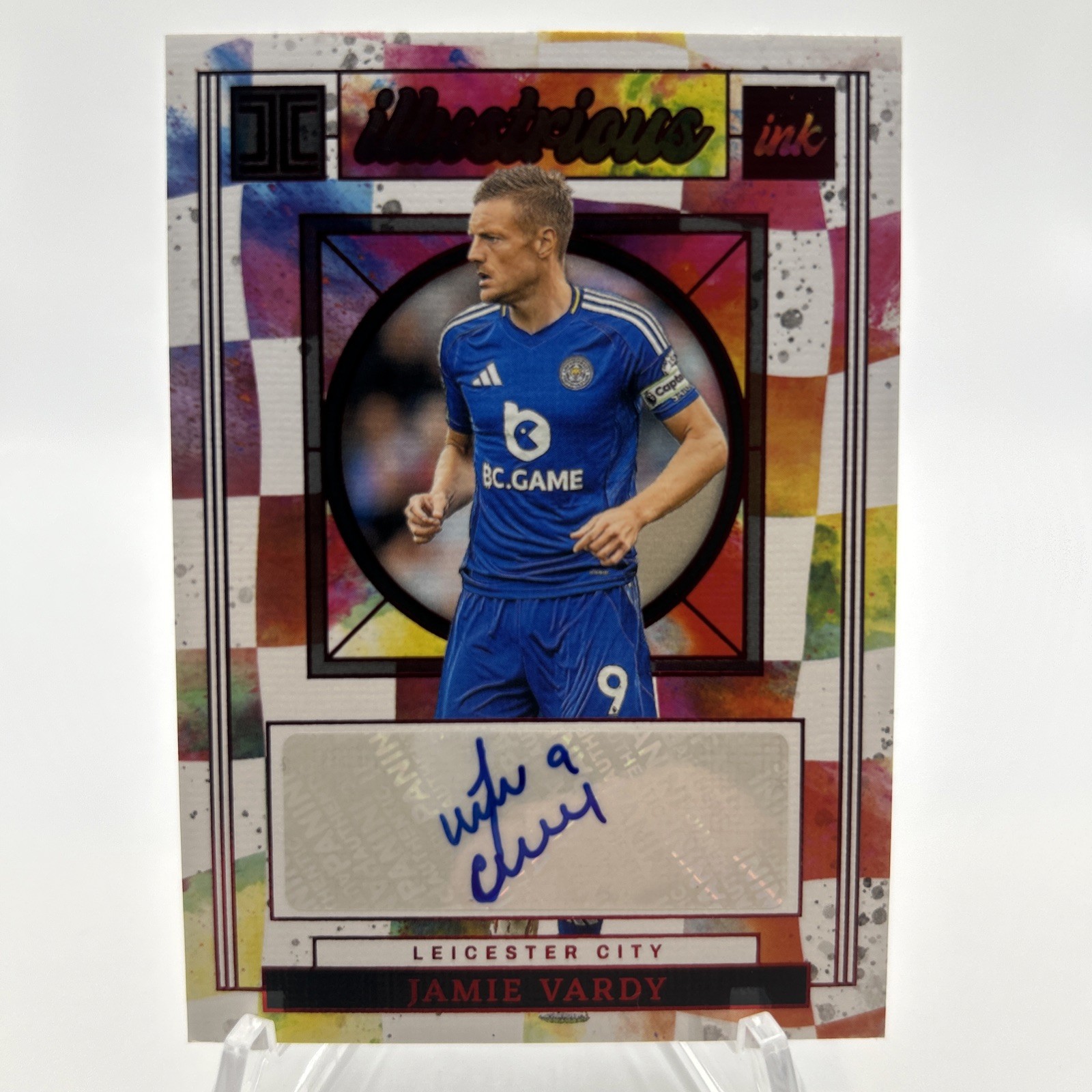 2024-25 Panini Impeccable Premier League - Illustrious Ink Jamie Vardy #II-JV/75 2024-25 Panini Impeccable Premier League - Illustrious Ink Jamie Vardy #II-JV/75