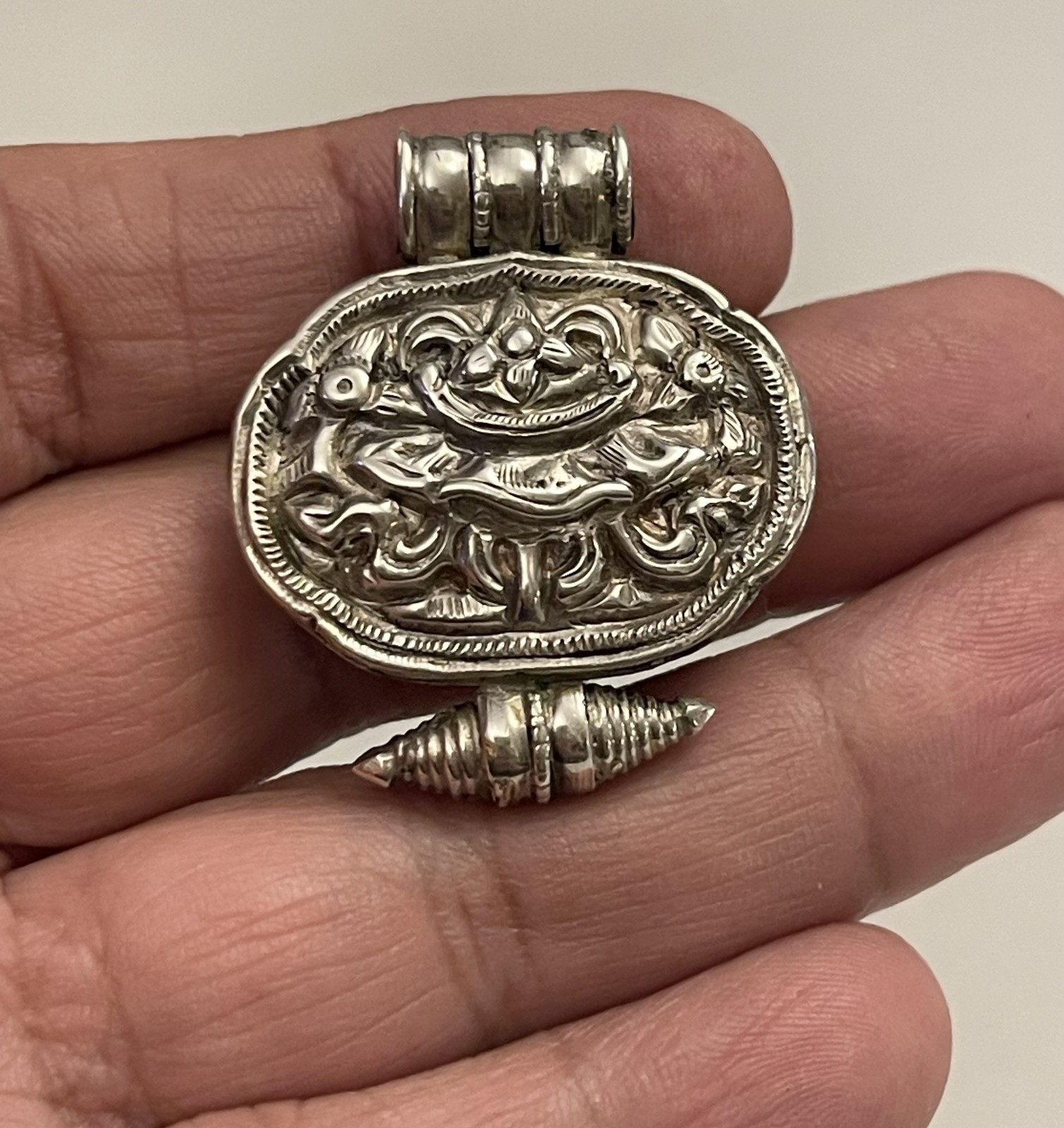 Vintage Silver Tibetan Buddhist Ghau Gau Amulet Pendant Parasol Ashtamangala Vintage Silver Tibetan Buddhist Ghau Gau Amulet Pendant Parasol Ashtamangala