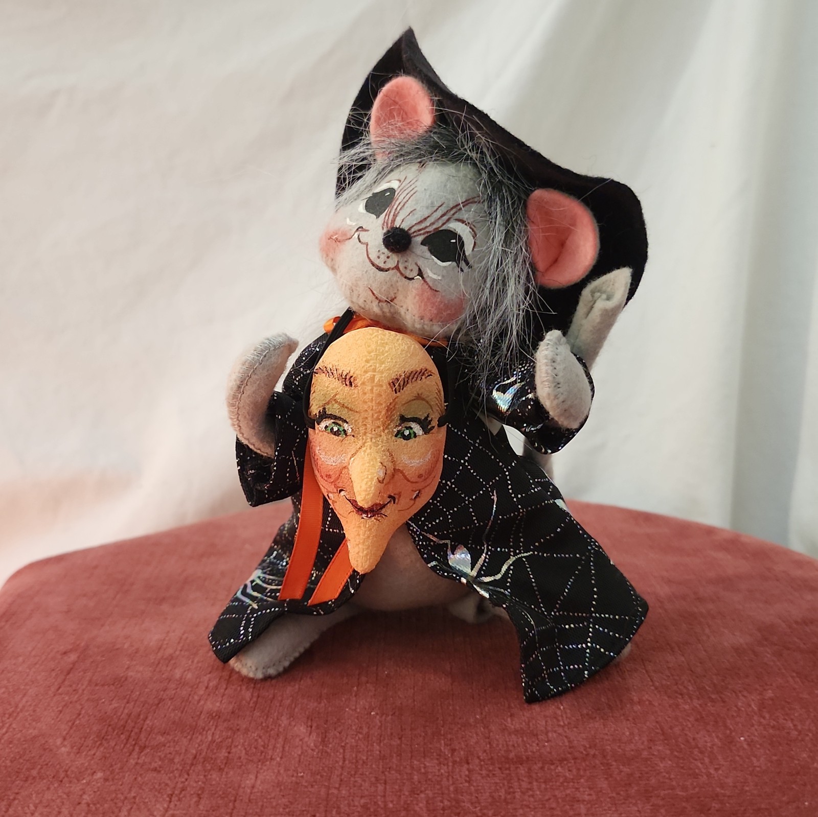 Vintage 2003 Annalee Mobilitee Dolls Mouse with Witch Mask & Spiderweb Coat