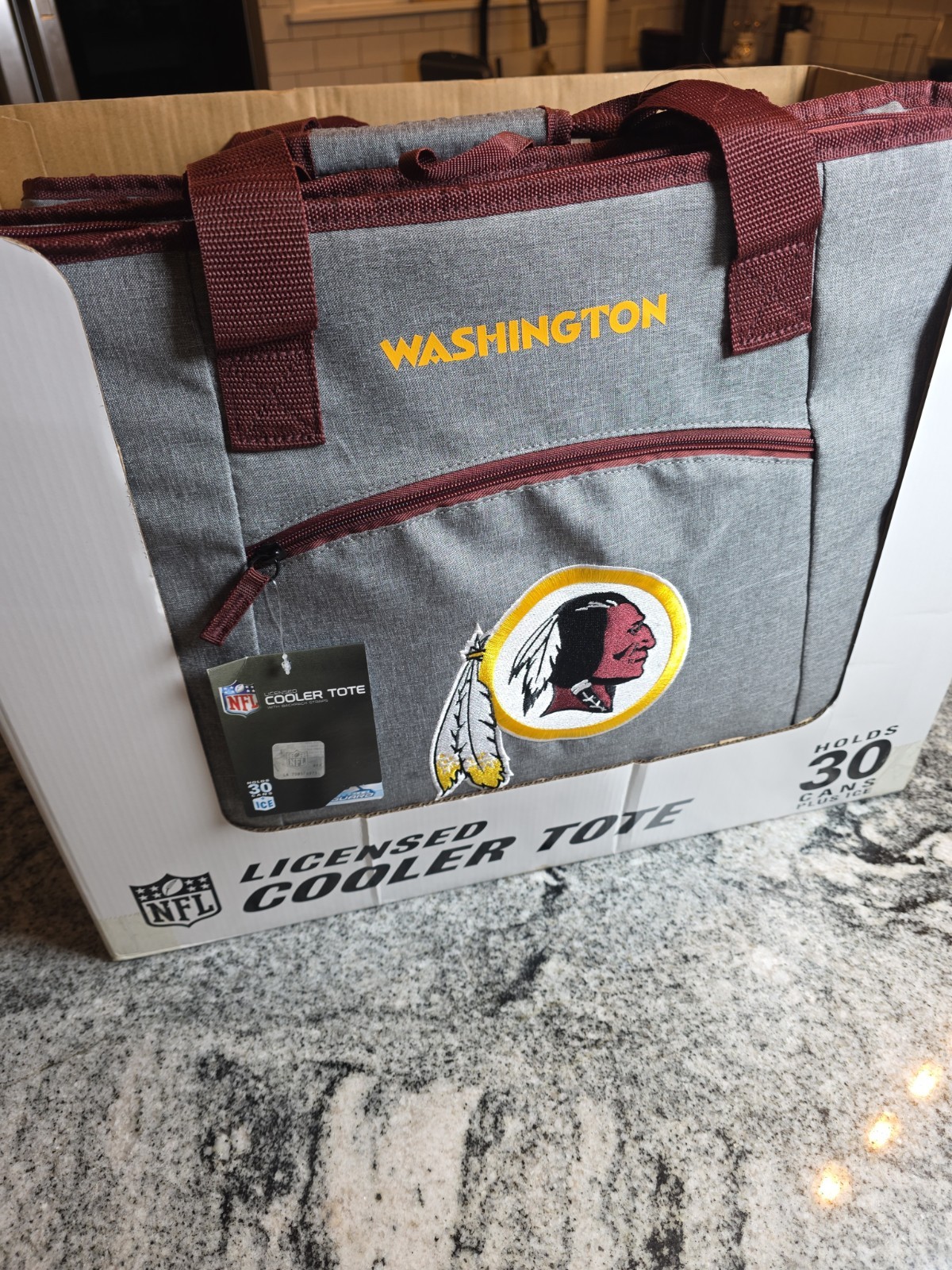 NWT Rare Vintage Washington Redskins Commanders Cooler NFL Rawlings 30 Cans NWT Rare Vintage Washington Redskins Commanders Cooler NFL Rawlings 30 Cans
