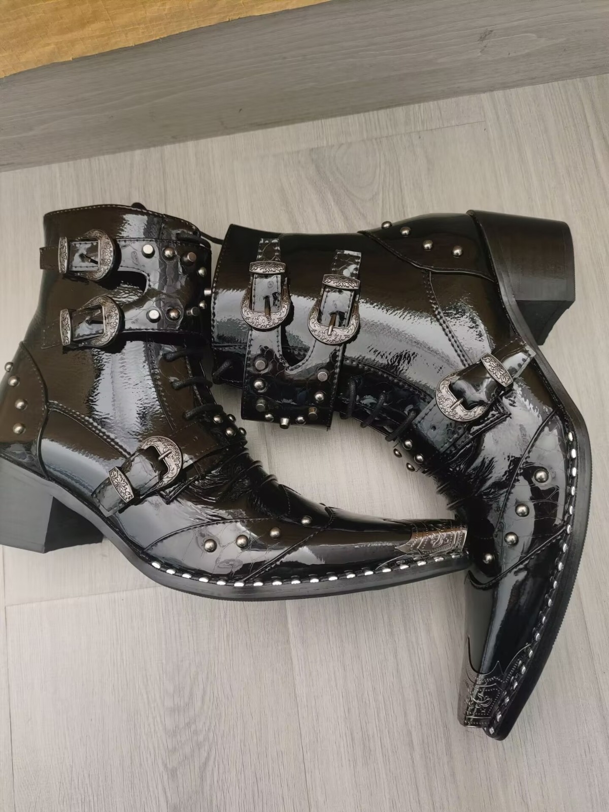 Occident Men\'s Club Ankle Boots Pointed Toe Buckle Rivets Nightclub Casual Shoes
