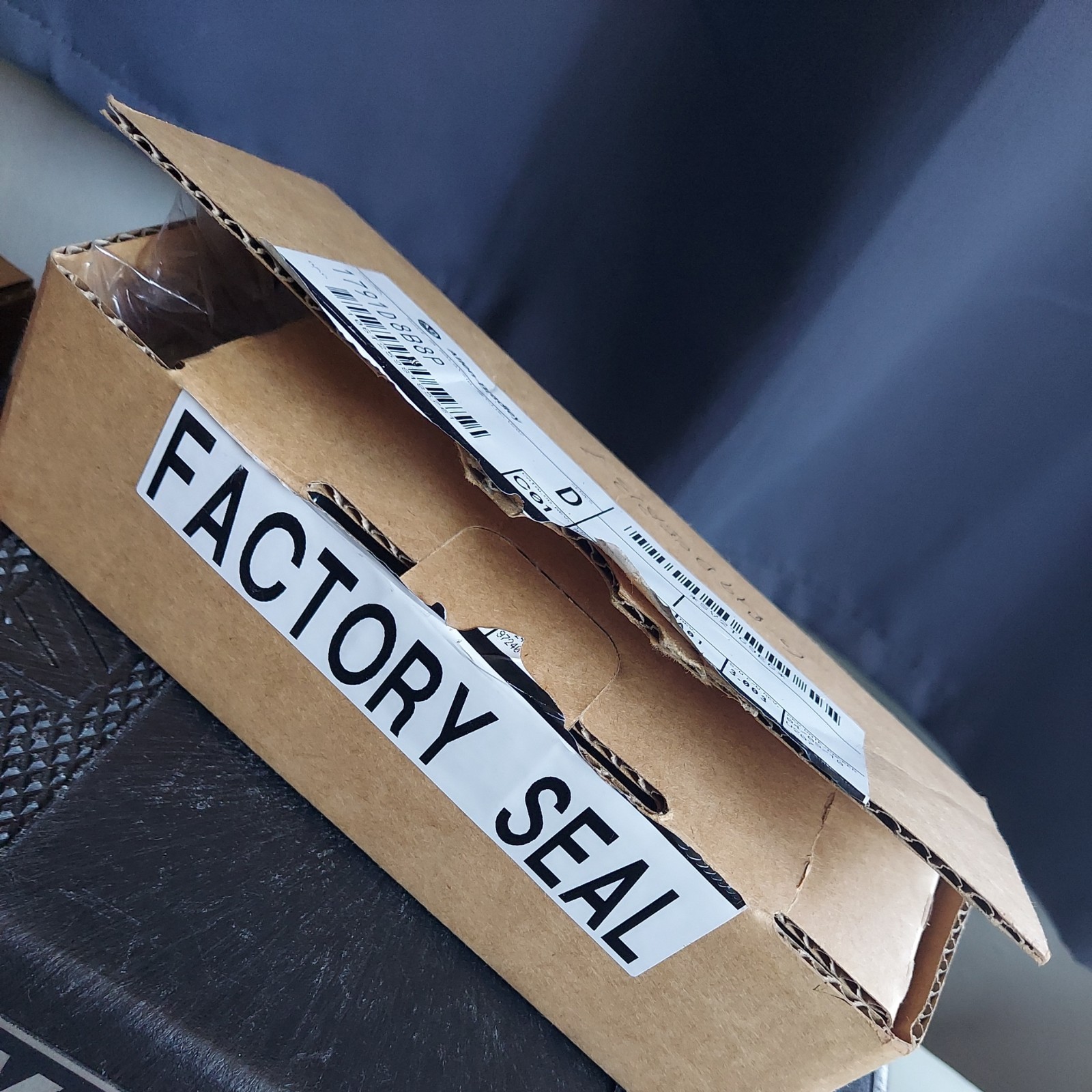 Allen-Bradley 1791D-8B8P Compact Block I/O 1791D8B8P OPEN BOX ×SV2TG9EG×