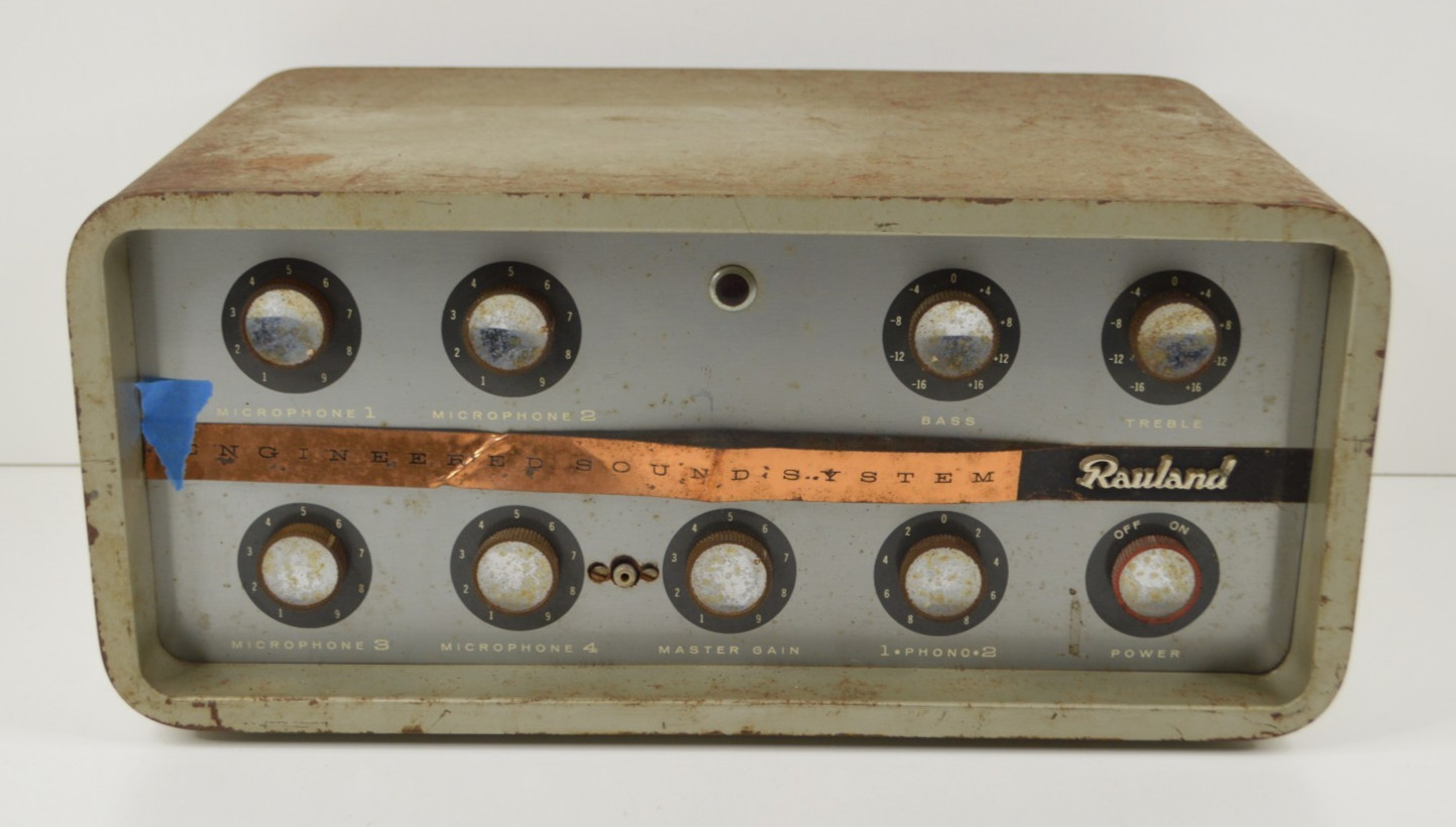 Rauland Borg 2135 PA Tube Amplifier Mixer 1950s 1960s Original POWERS ON Rauland Borg 2135 PA Tube Amplifier Mixer 1950s 1960s Original POWERS ON
