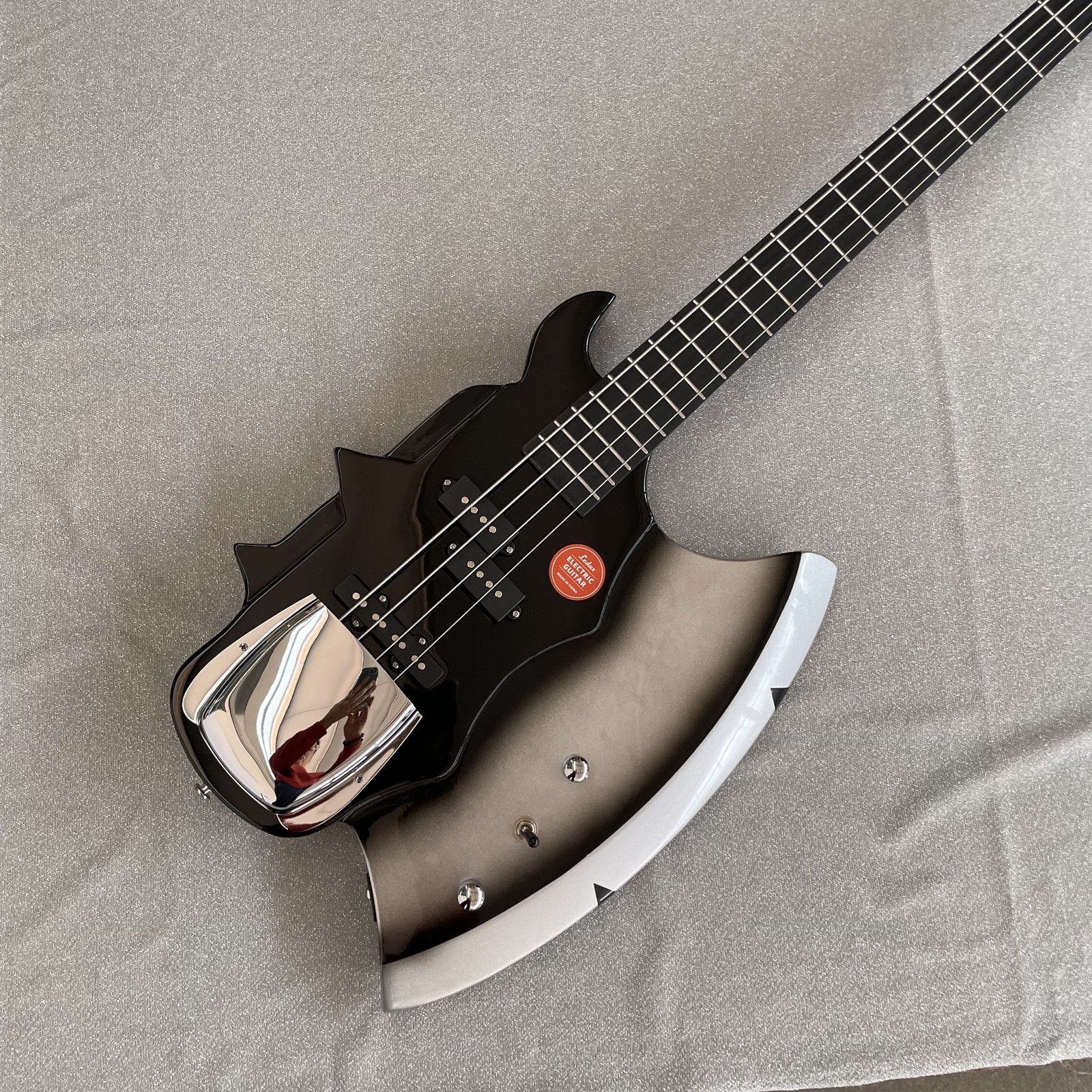 4-String Axe Electric Bass Guitar Double Coil Pickups Black Finish Chrome HW
