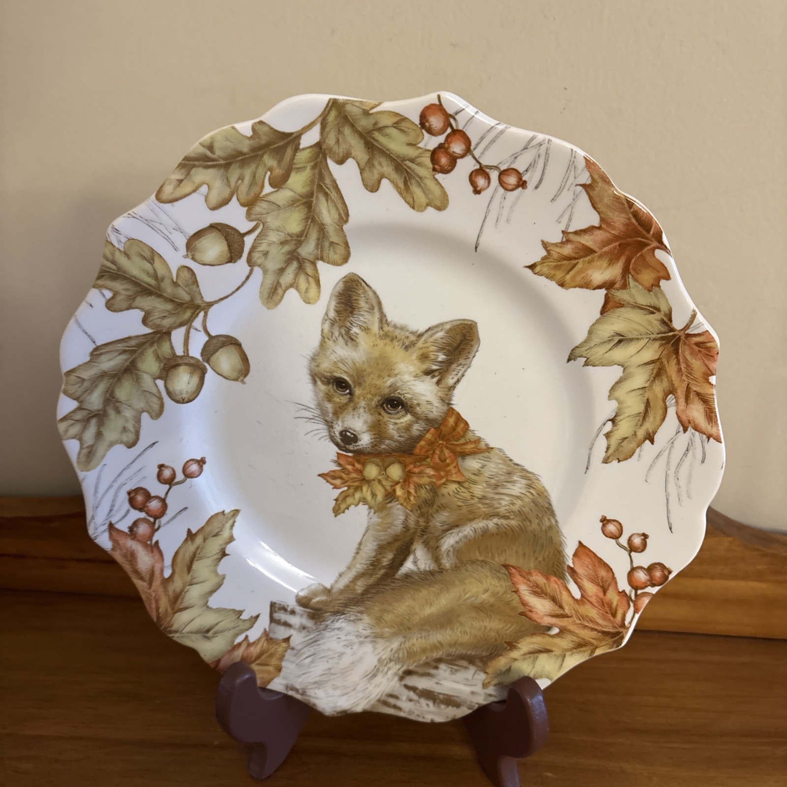 Pier 1 Daisy the Fox Porcelain Salad Dessert/Plate Ceramic Pier 1 Daisy the Fox Porcelain Salad Dessert/Plate Ceramic